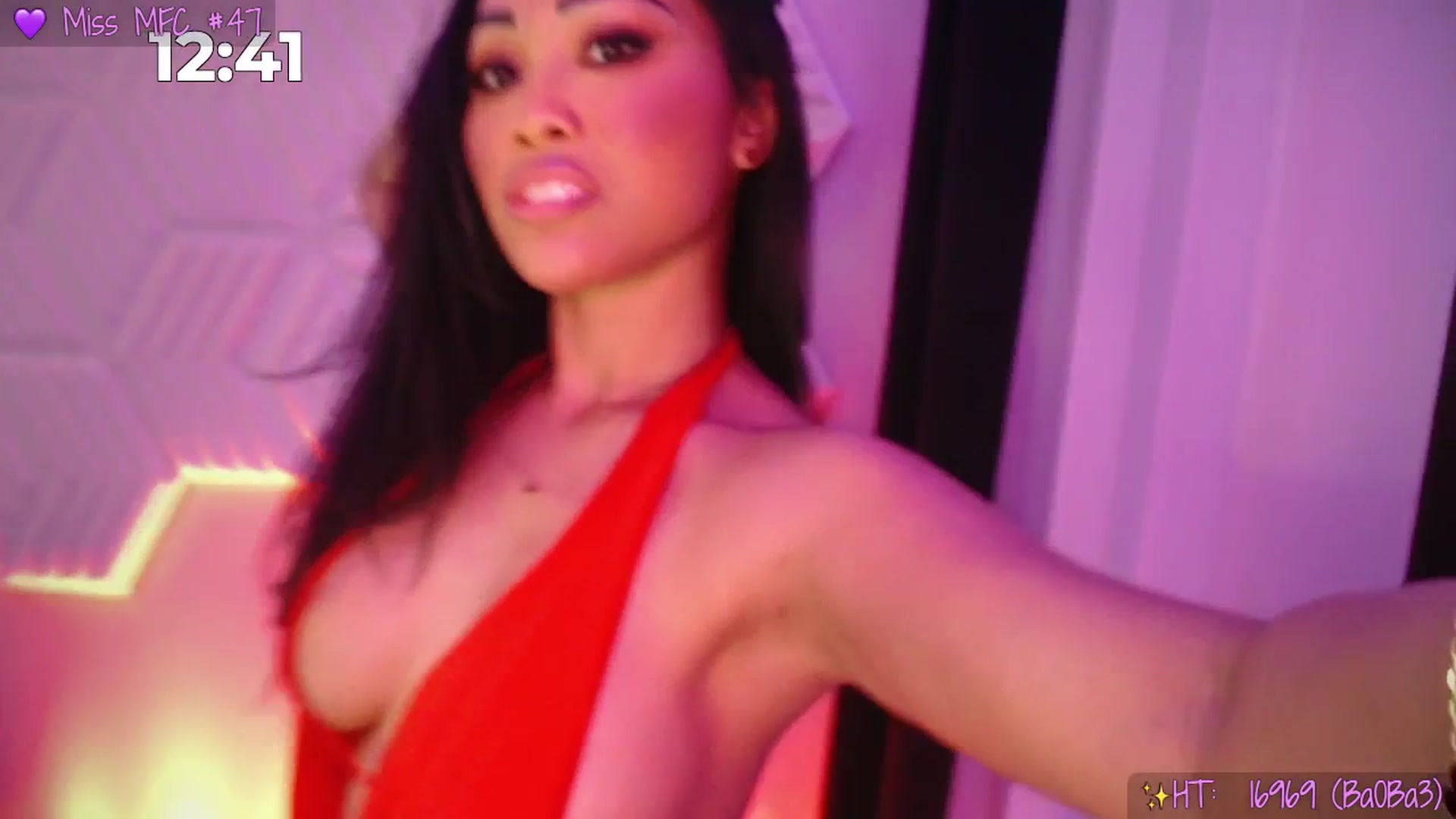 Gallery image thumbnail from SinCityVEE's myfreecams stream on, 02/18/2026, 08:47 image 15 of 20