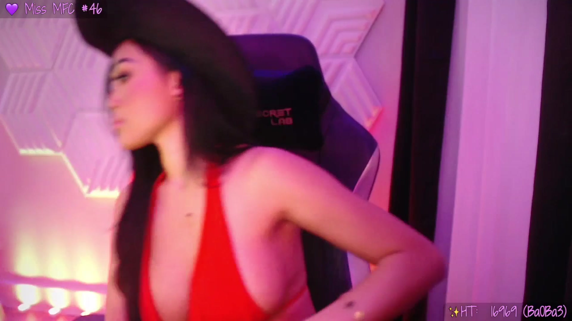 Gallery image thumbnail from SinCityVEE's myfreecams stream on, 02/18/2026, 08:47 image 18 of 20