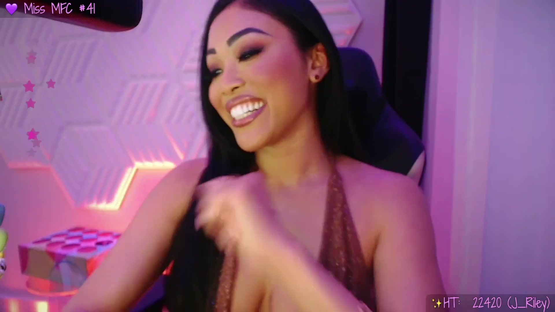 Gallery image thumbnail from SinCityVEE's myfreecams stream on, 02/20/2026, 04:03 image 6 of 20