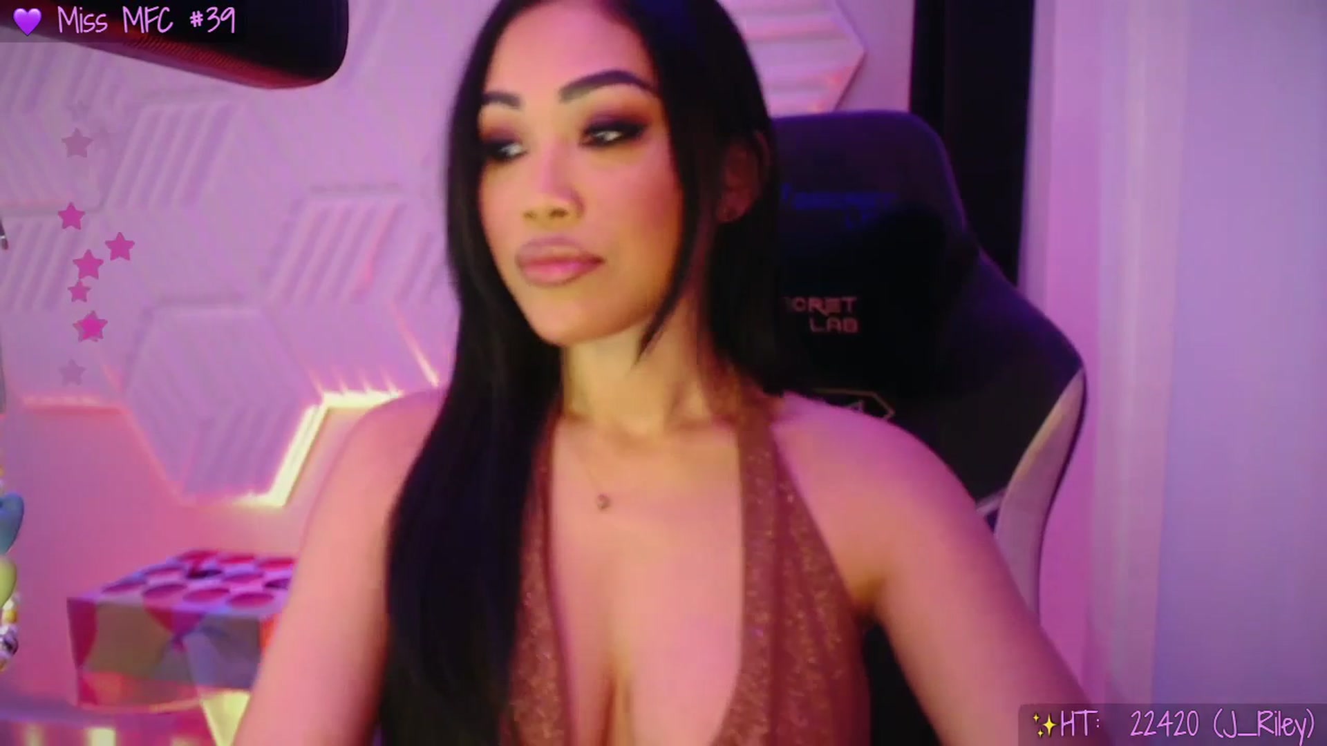 Gallery image thumbnail from SinCityVEE's myfreecams stream on, 02/20/2026, 04:03 image 16 of 20