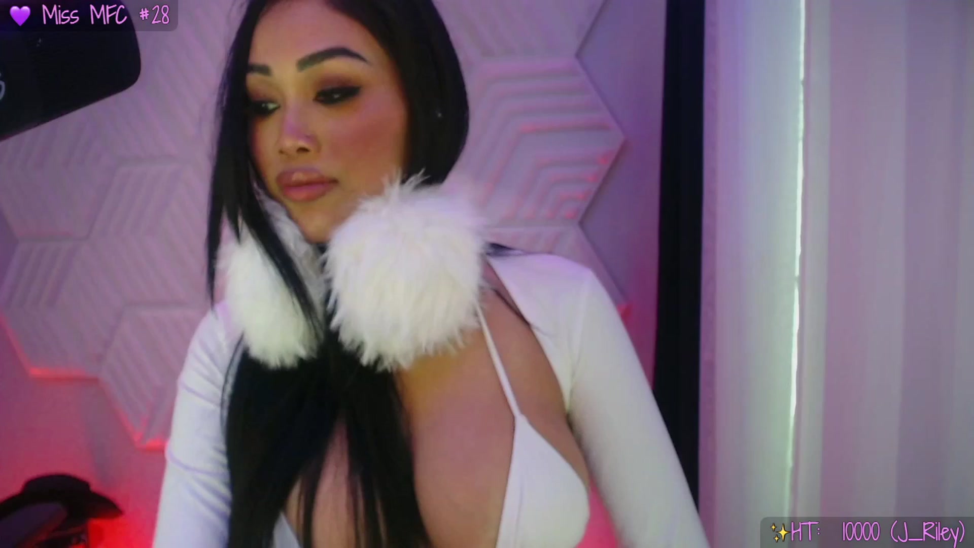 Gallery image thumbnail from SinCityVEE's myfreecams stream on, 02/22/2026, 18:46 image 4 of 20