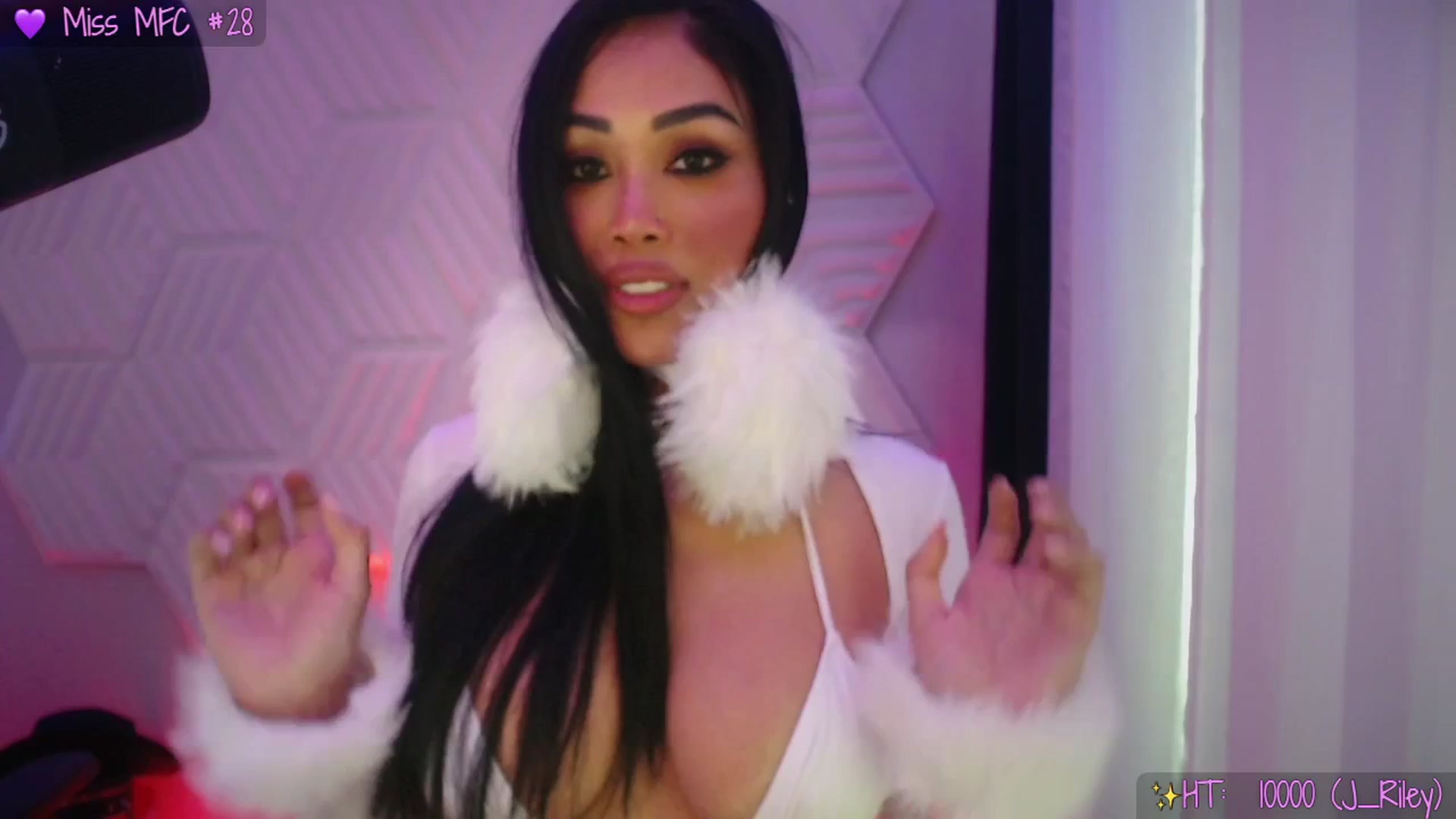 Gallery image thumbnail from SinCityVEE's myfreecams stream on, 02/22/2026, 18:46 image 3 of 20