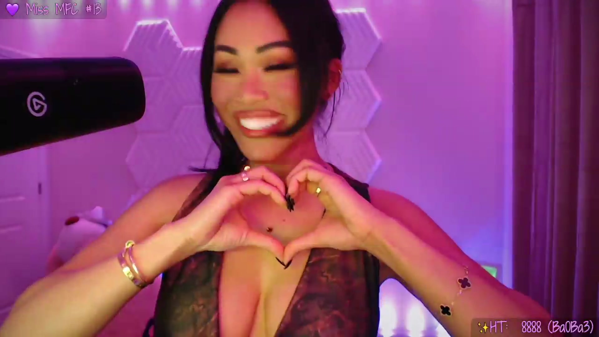 Gallery image thumbnail from SinCityVEE's myfreecams stream on, 04/28/2026, 08:53 image 14 of 20