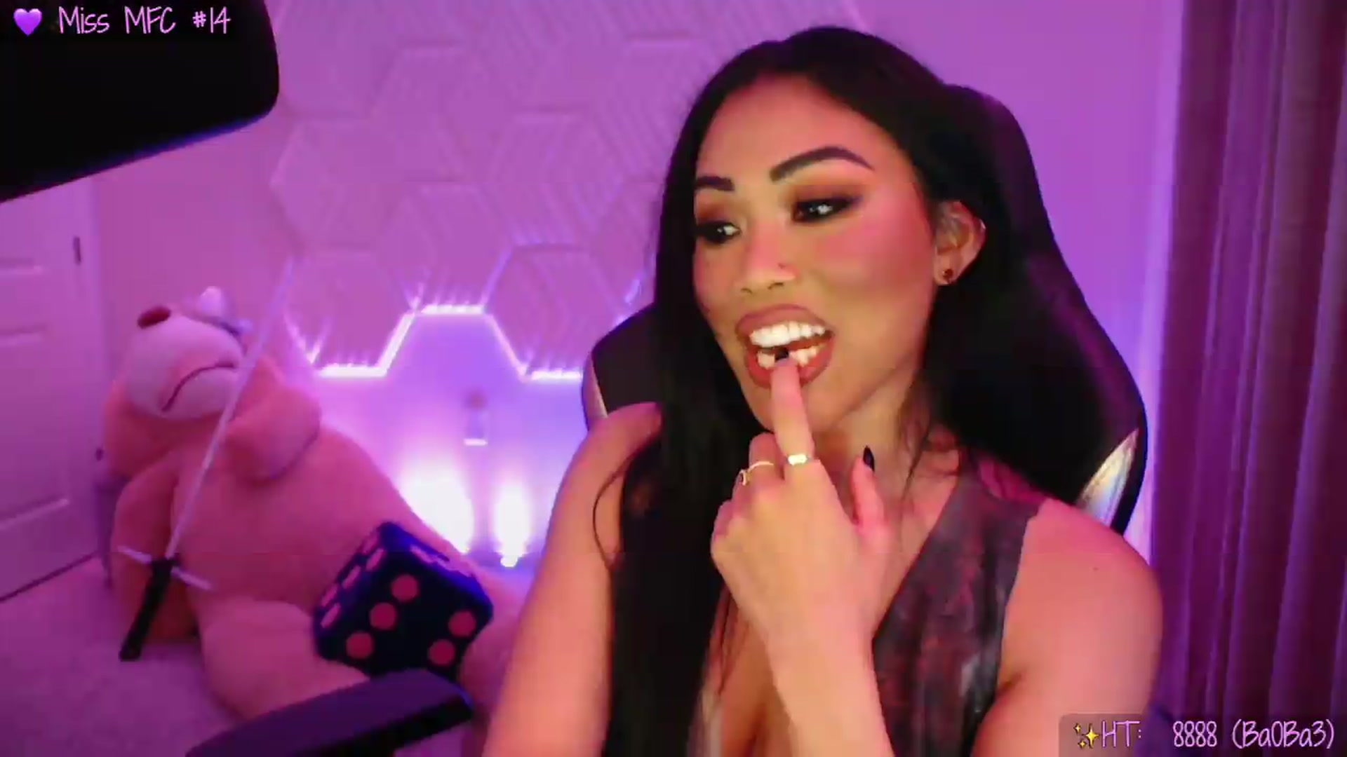 Gallery image thumbnail from SinCityVEE's myfreecams stream on, 04/28/2026, 08:53 image 3 of 20