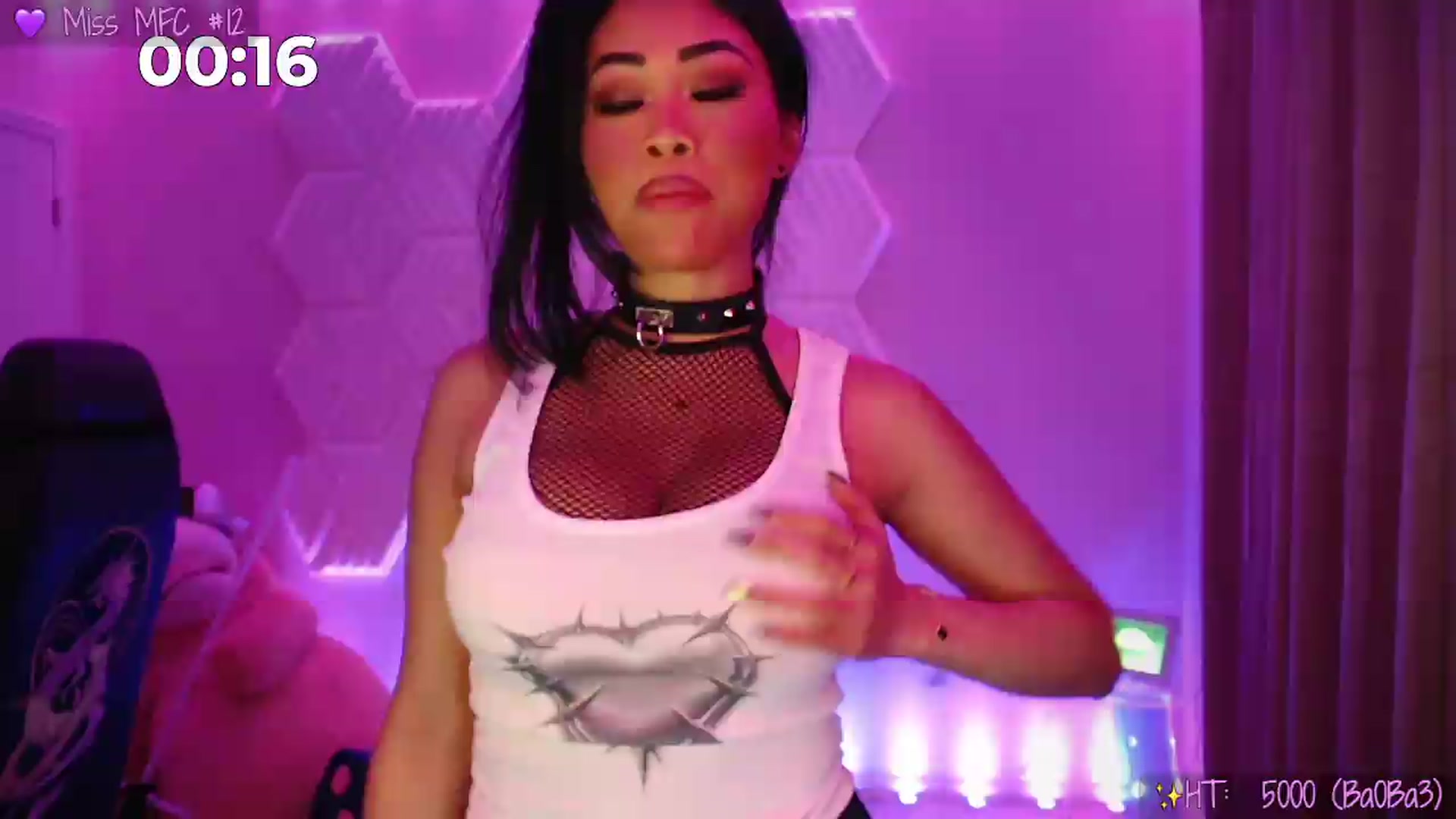 Gallery image thumbnail from SinCityVEE's myfreecams stream on, 04/29/2026, 08:29 image 4 of 20