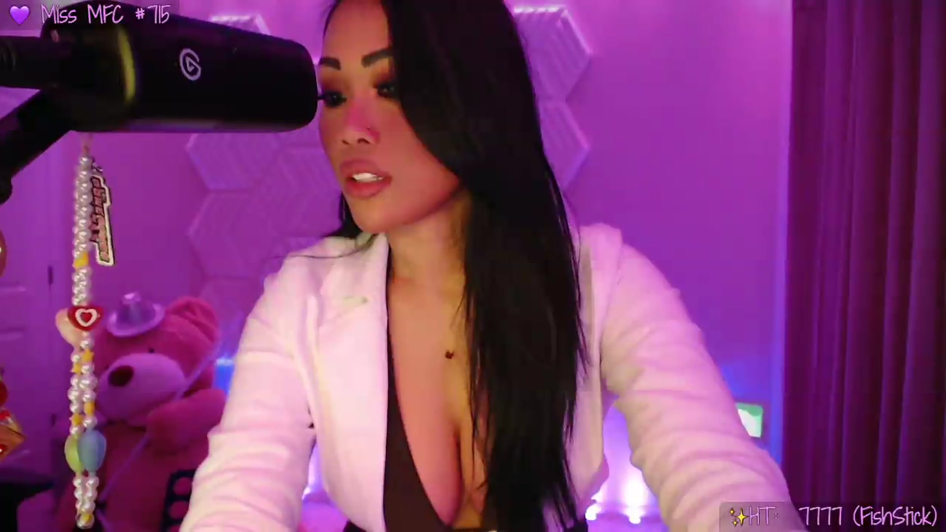 Gallery image thumbnail from SinCityVEE's myfreecams stream on, 05/13/2026, 08:23 image 3 of 20