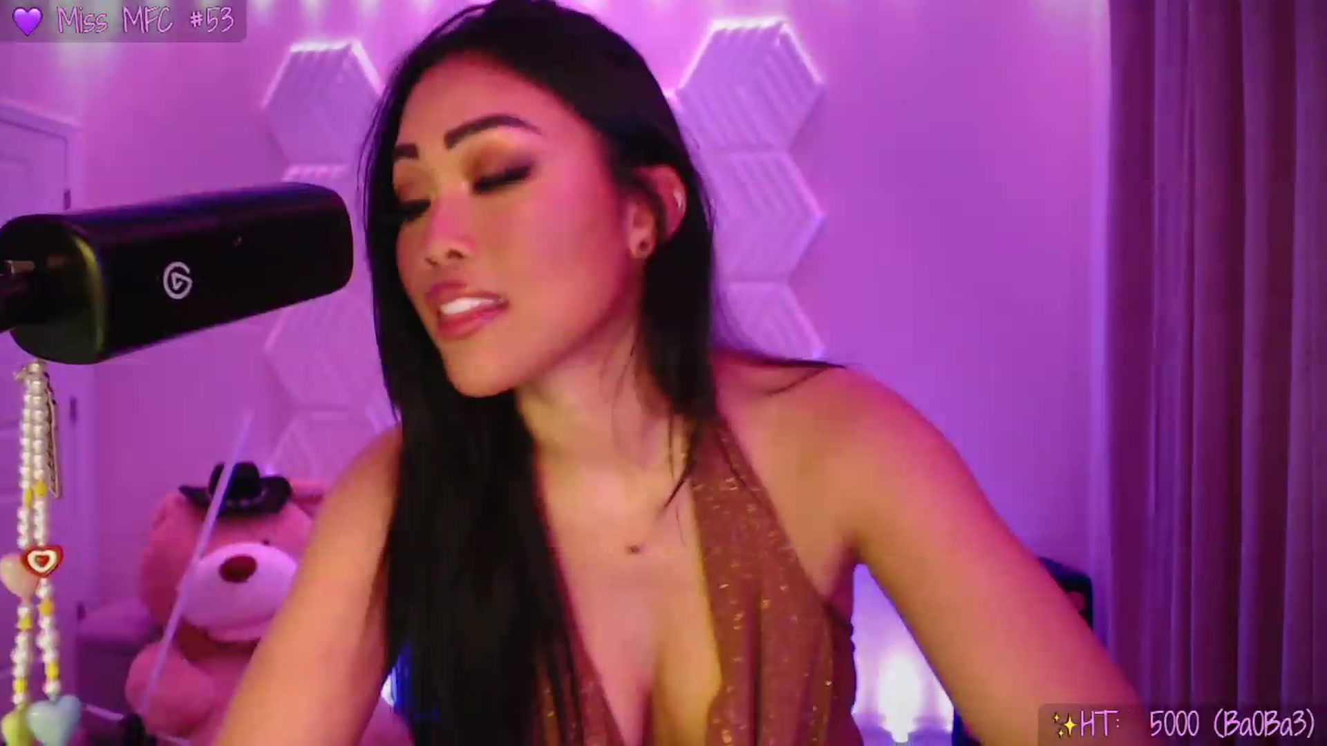 Gallery image thumbnail from SinCityVEE's myfreecams stream on, 05/20/2026, 09:13 image 4 of 20