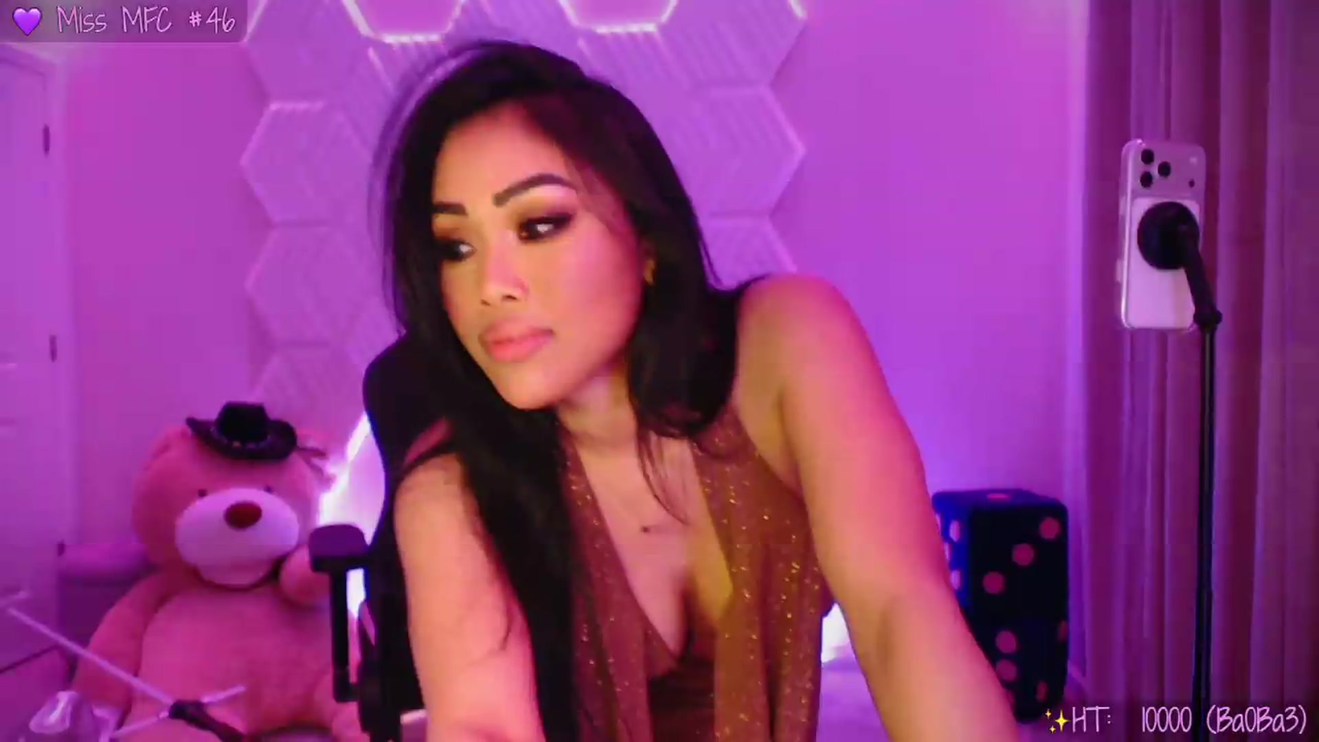Gallery image thumbnail from SinCityVEE's myfreecams stream on, 05/20/2026, 09:13 image 19 of 20