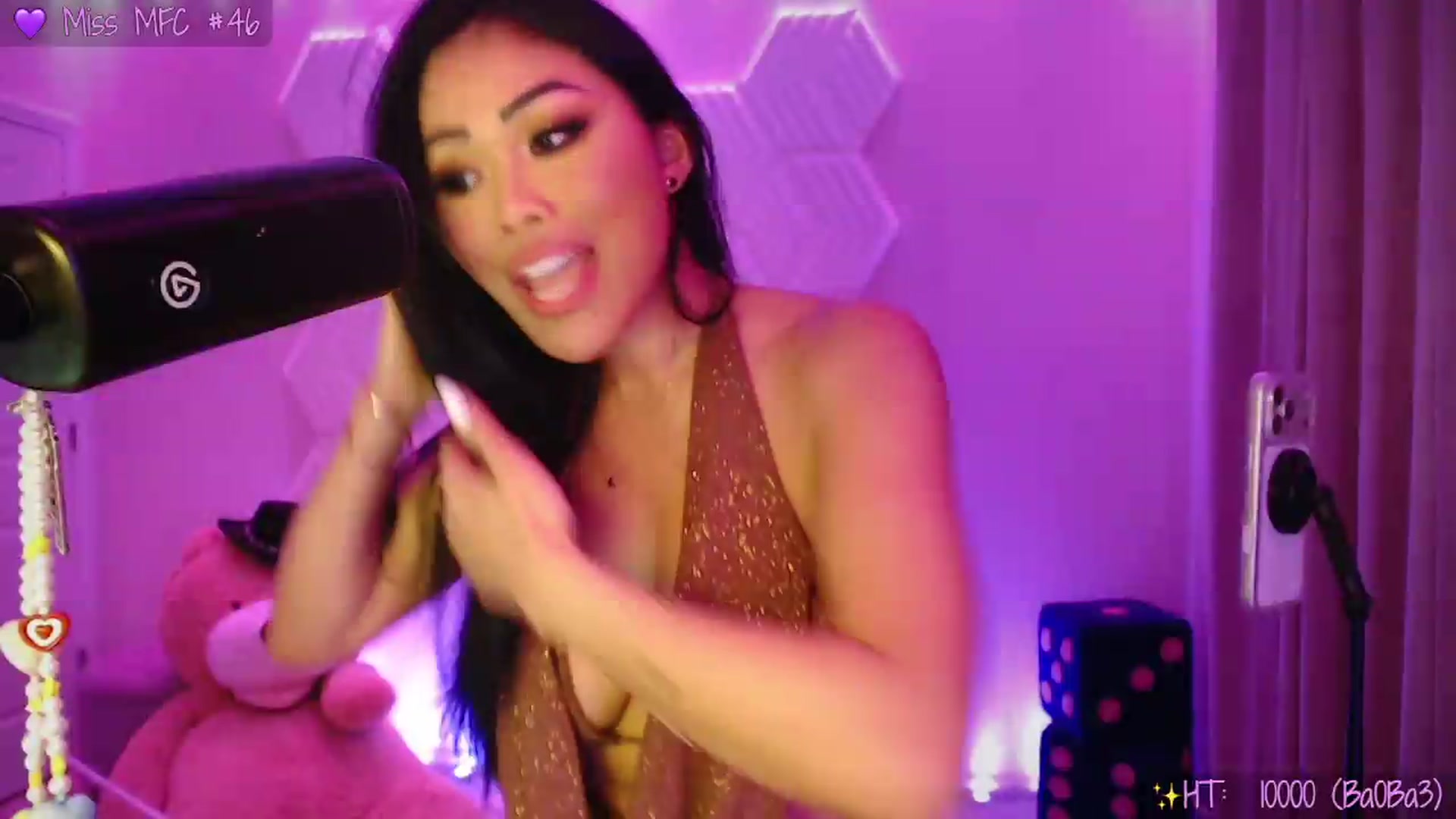 Gallery image thumbnail from SinCityVEE's myfreecams stream on, 05/20/2026, 09:13 image 17 of 20