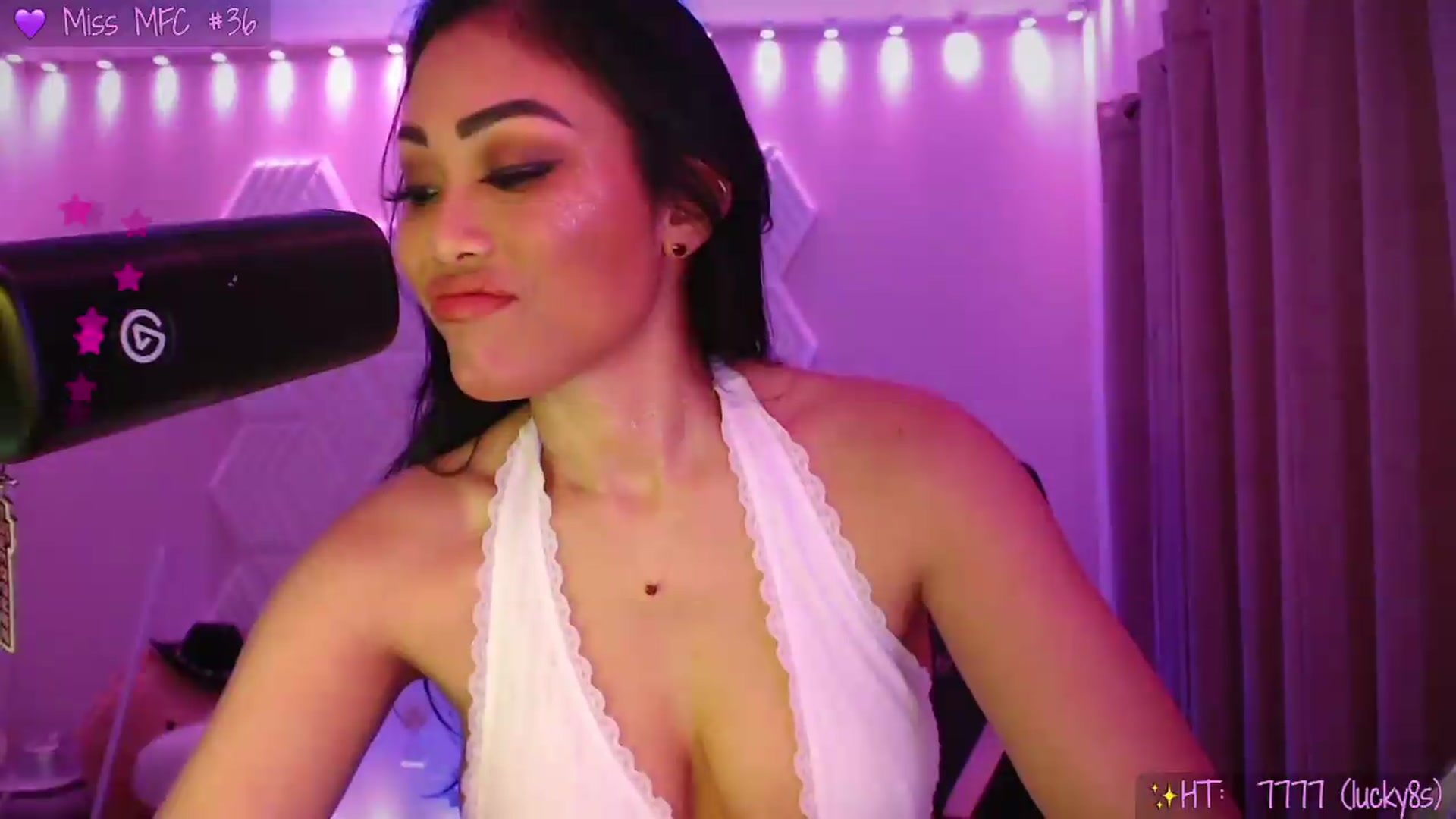 Gallery image thumbnail from SinCityVEE's myfreecams stream on, 05/24/2026, 07:13 image 8 of 20