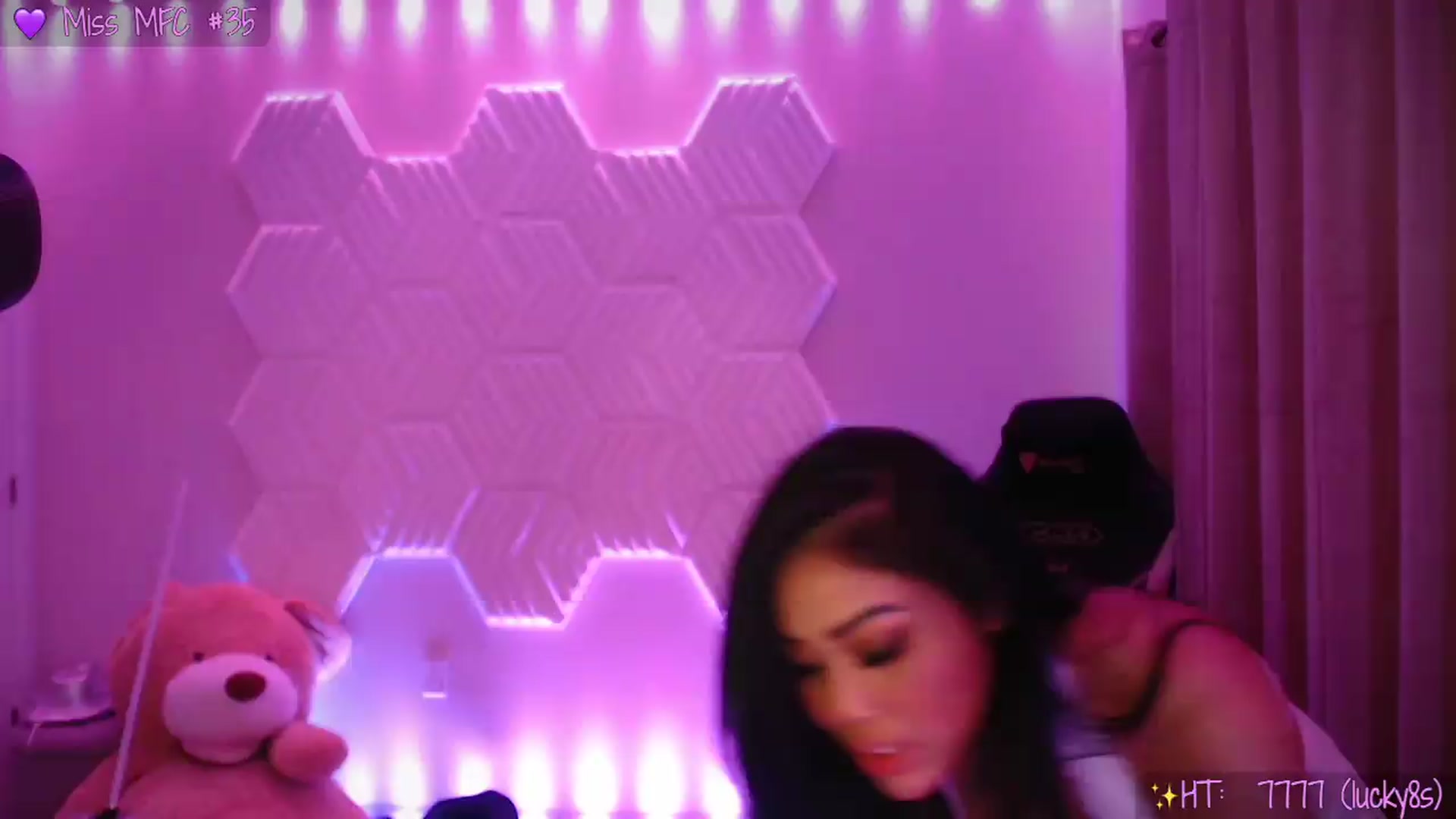 Gallery image thumbnail from SinCityVEE's myfreecams stream on, 05/24/2026, 13:43 image 3 of 20