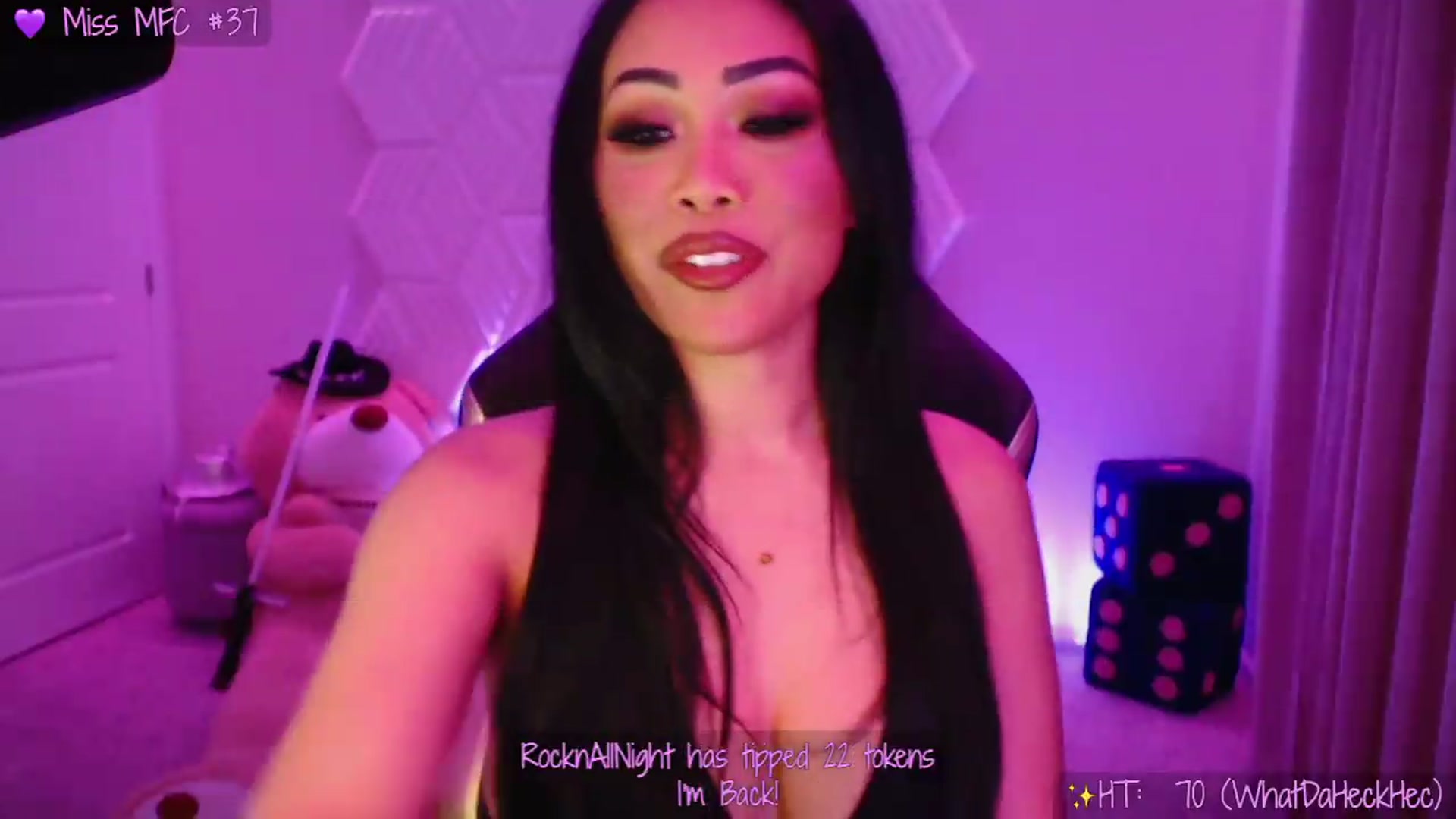 Gallery image thumbnail from SinCityVEE's myfreecams stream on, 05/29/2026, 06:05 image 6 of 20
