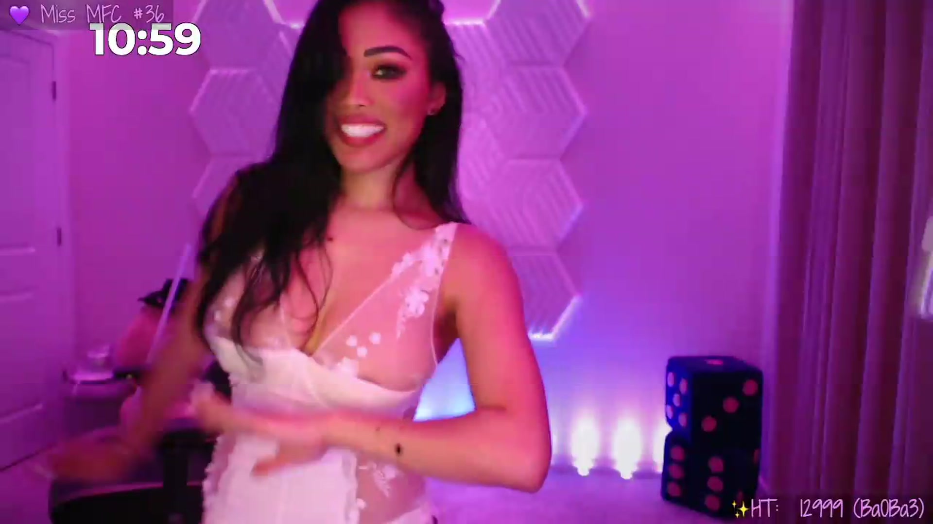Gallery image thumbnail from SinCityVEE's myfreecams stream on, 05/31/2026, 09:13 image 6 of 20
