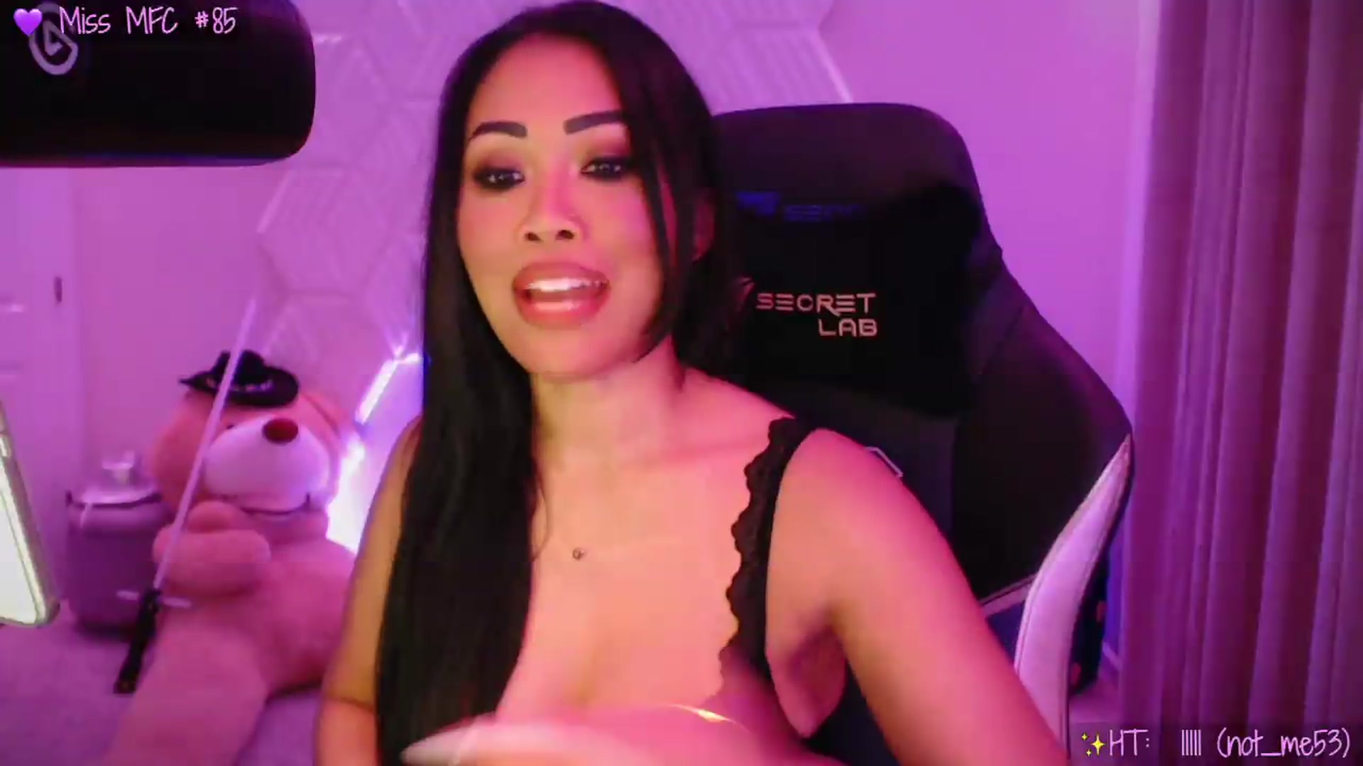Gallery image thumbnail from SinCityVEE's myfreecams stream on, 06/04/2026, 09:38 image 18 of 20