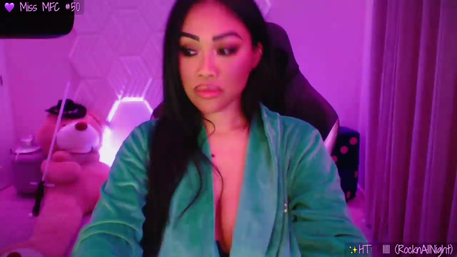 Gallery image thumbnail from SinCityVEE's myfreecams stream on, 06/05/2026, 08:59 image 18 of 20