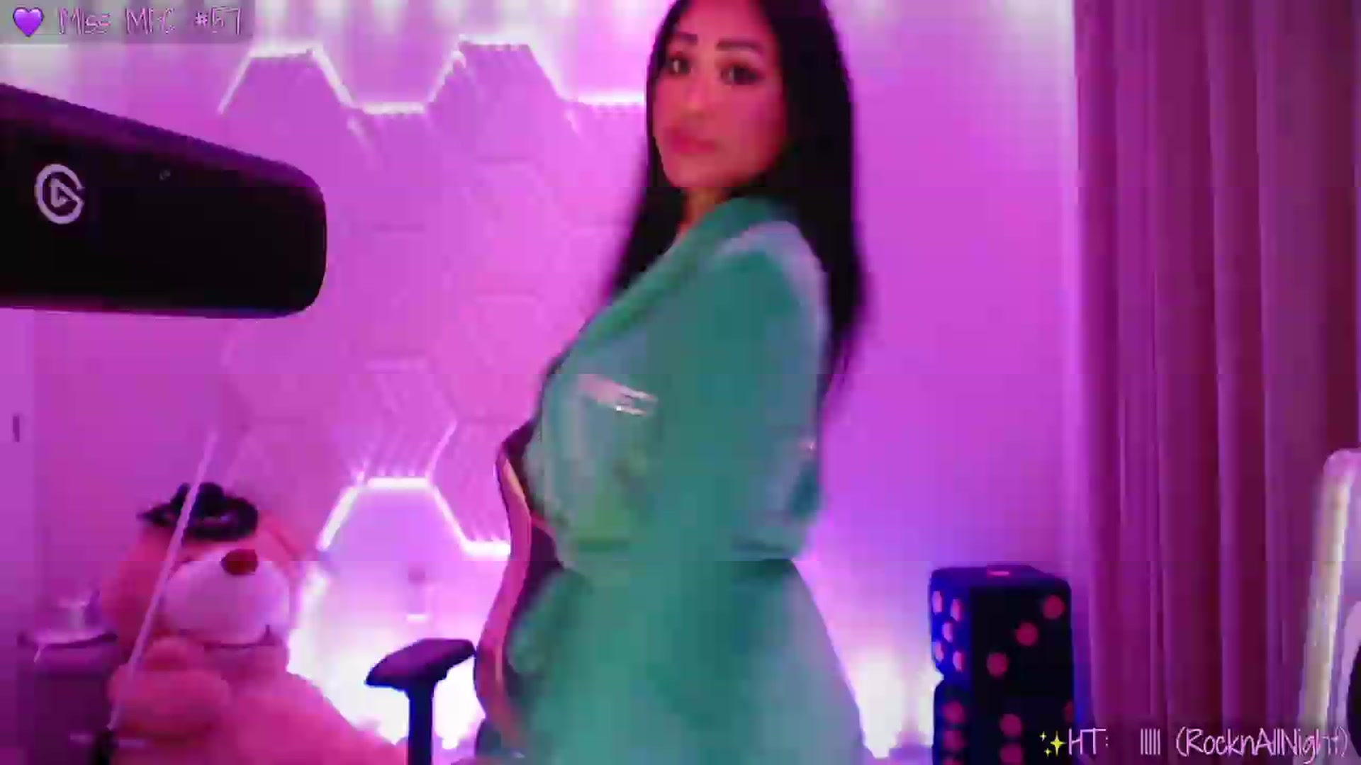 Gallery image thumbnail from SinCityVEE's myfreecams stream on, 06/05/2026, 08:59 image 2 of 20