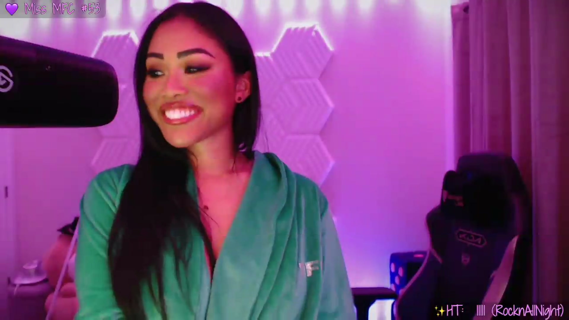 Gallery image thumbnail from SinCityVEE's myfreecams stream on, 06/05/2026, 08:59 image 14 of 20