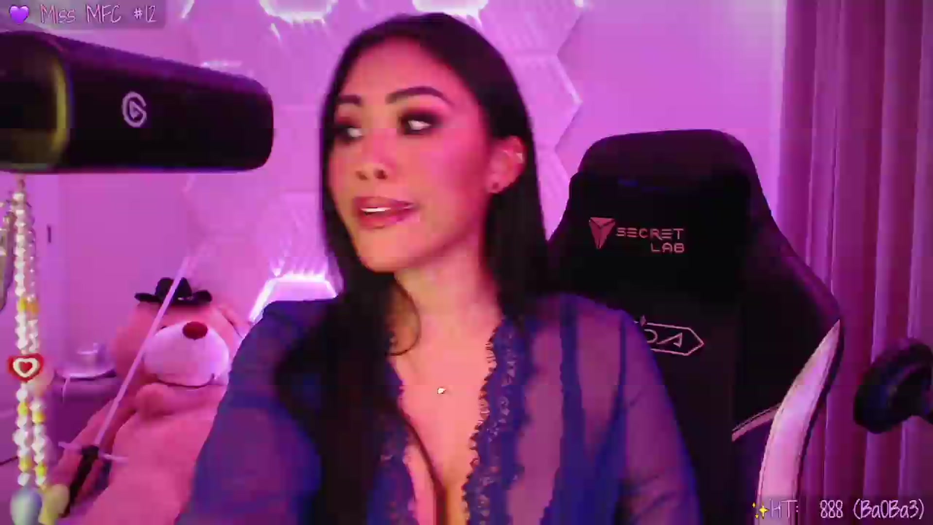 Gallery image thumbnail from SinCityVEE's myfreecams stream on, 06/08/2026, 06:03 image 1 of 20