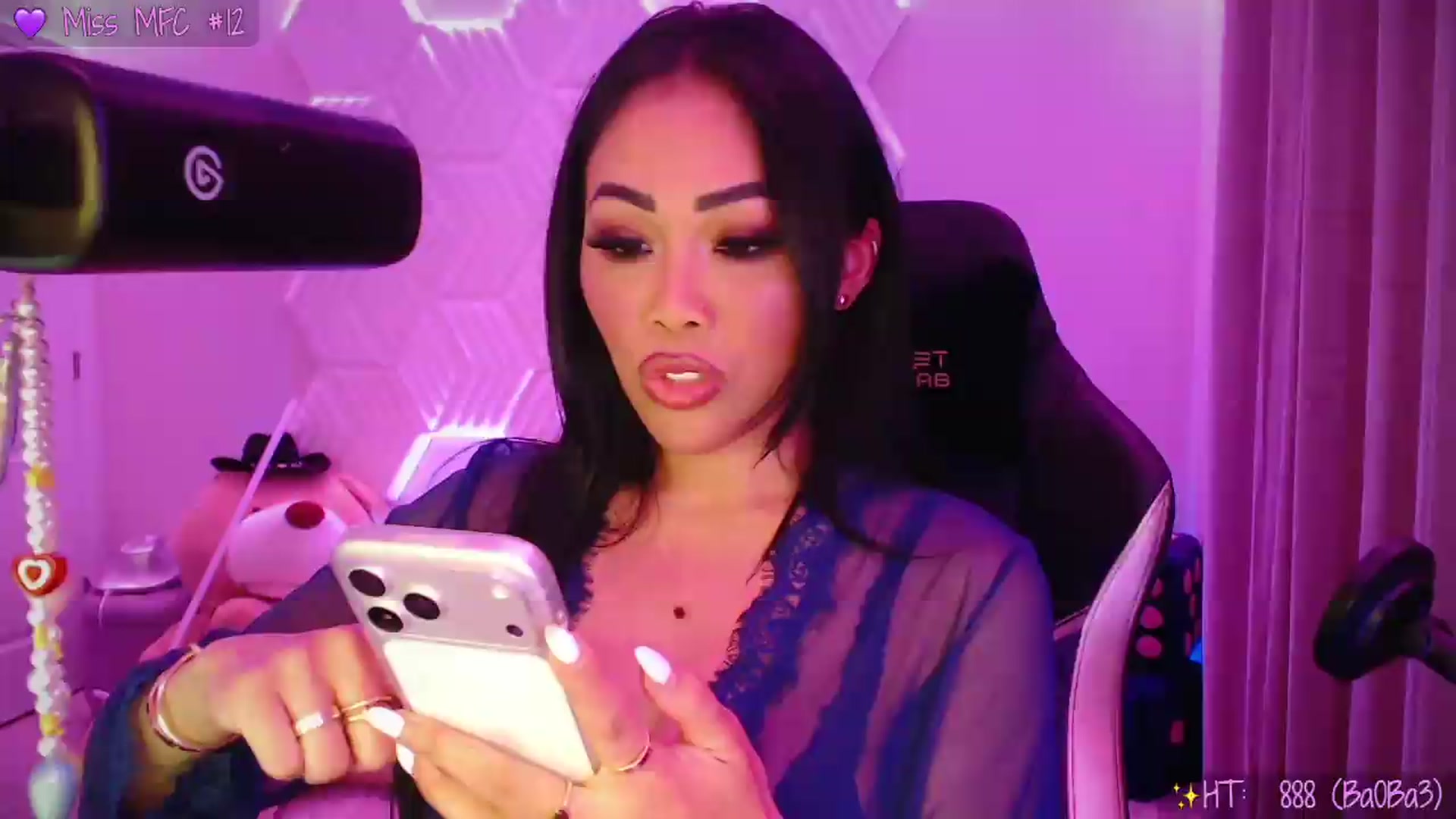 Gallery image thumbnail from SinCityVEE's myfreecams stream on, 06/08/2026, 06:03 image 8 of 20
