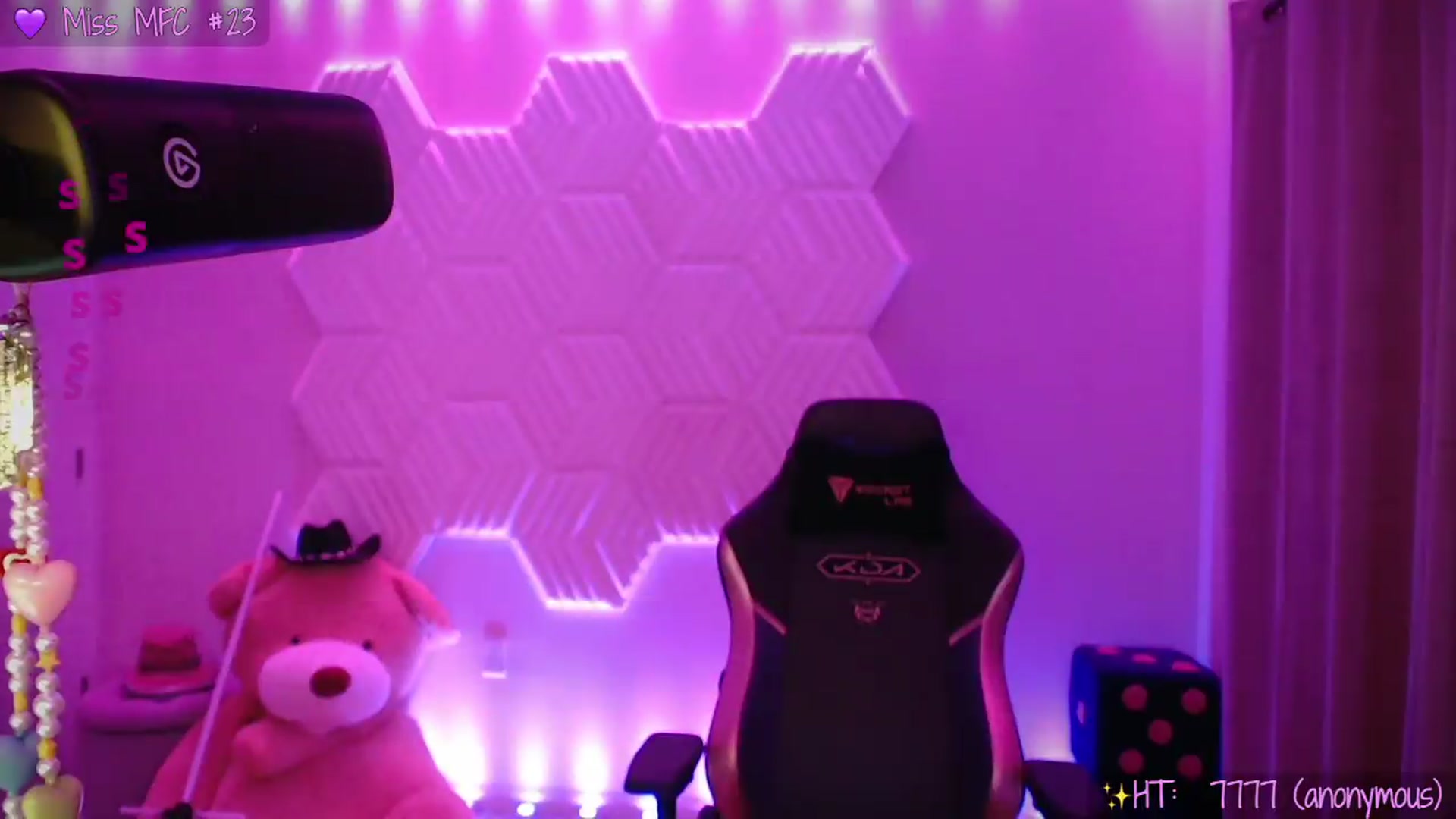 Gallery image thumbnail from SinCityVEE's myfreecams stream on, 06/21/2026, 08:53 image 10 of 20