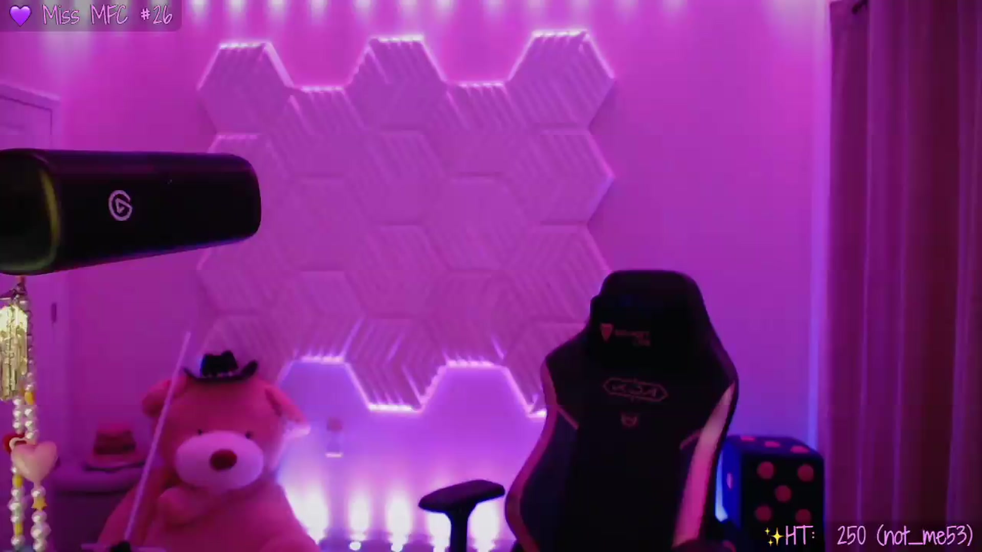 Gallery image thumbnail from SinCityVEE's myfreecams stream on, 06/21/2026, 08:53 image 5 of 20