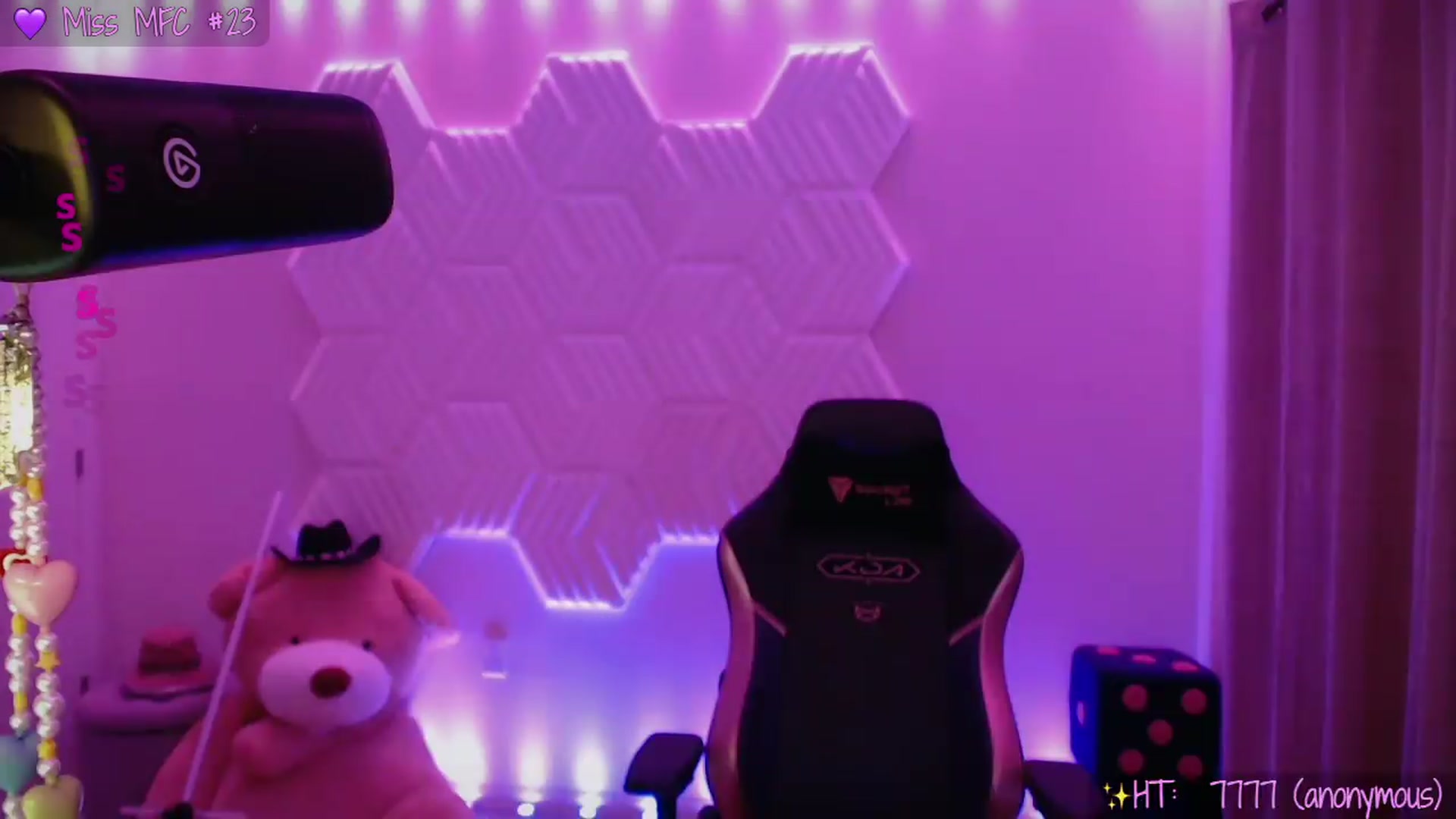 Gallery image thumbnail from SinCityVEE's myfreecams stream on, 06/21/2026, 08:53 image 11 of 20