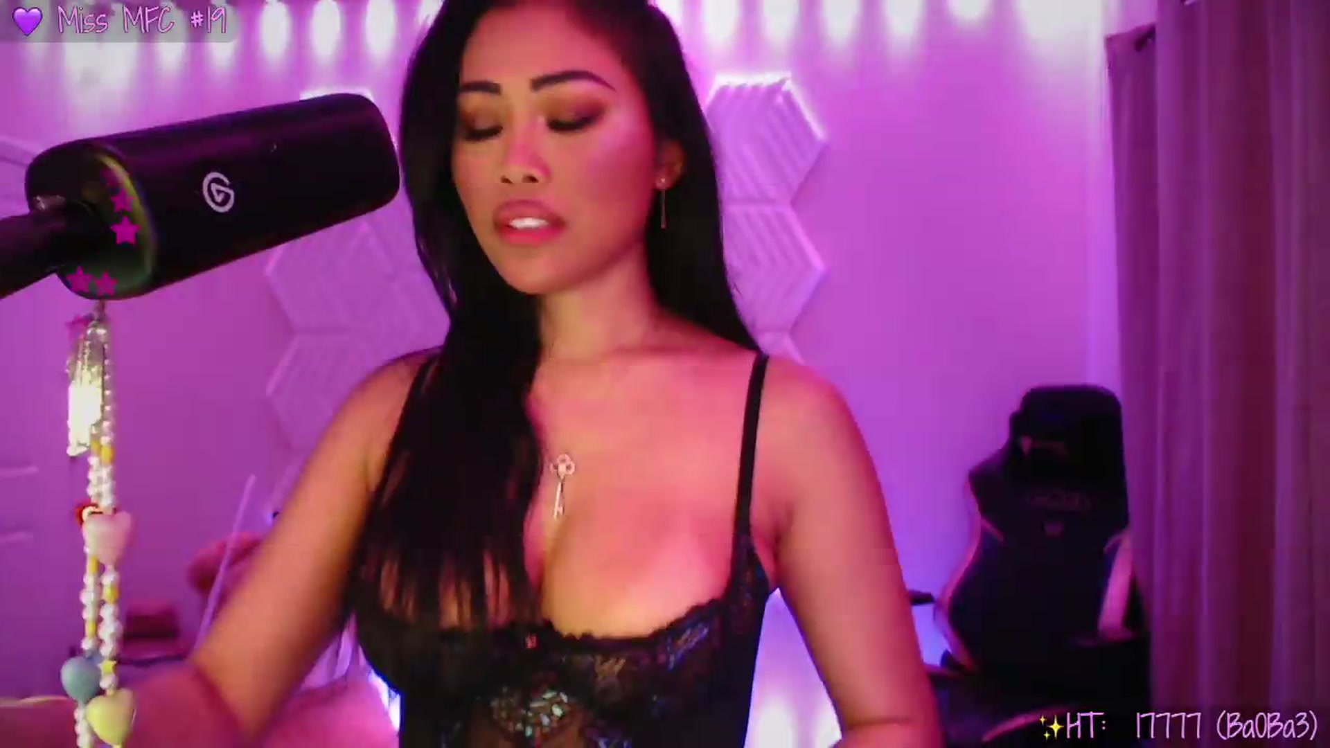 Gallery image thumbnail from SinCityVEE's myfreecams stream on, 06/21/2026, 08:53 image 19 of 20