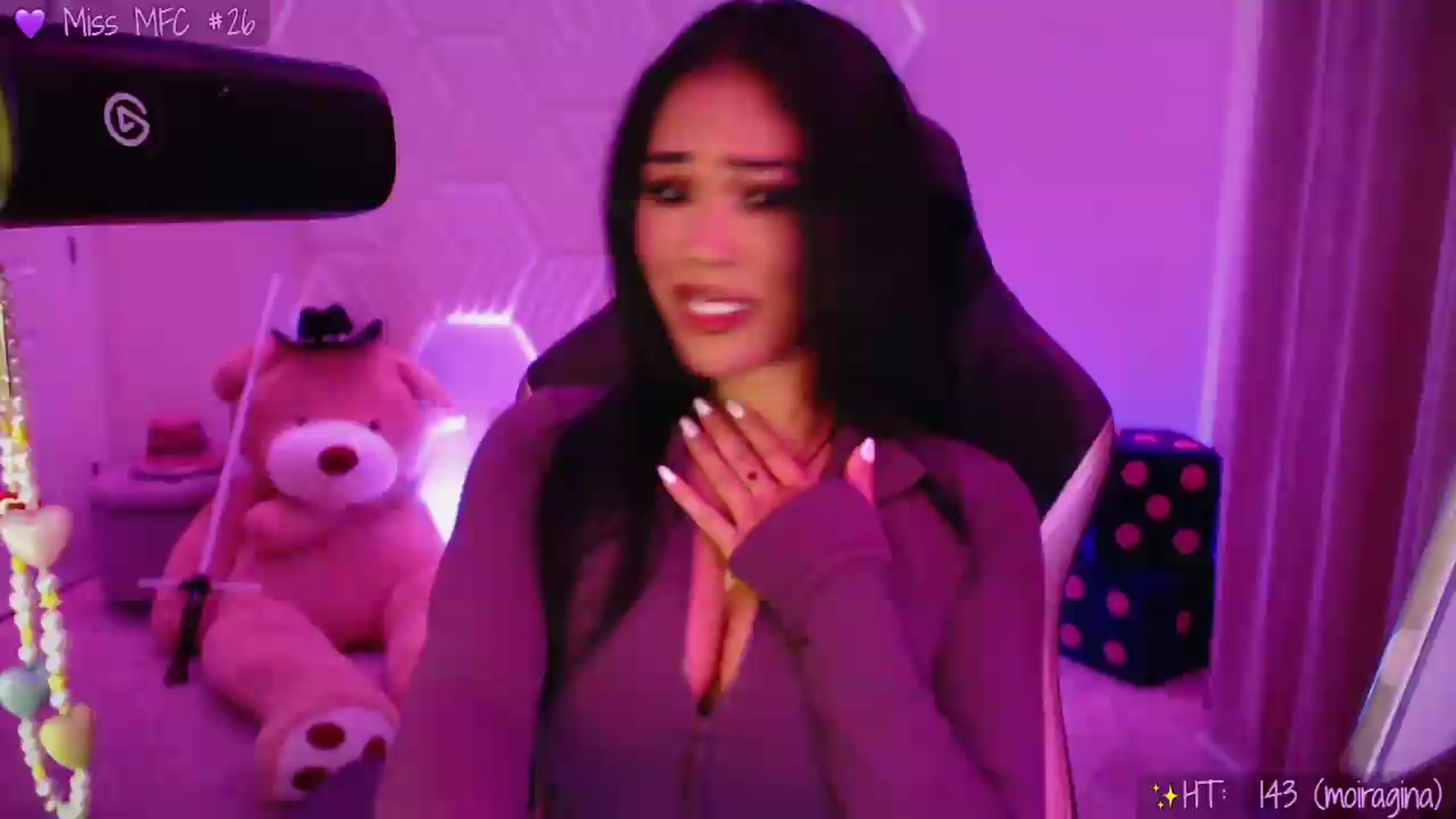 Gallery image thumbnail from SinCityVEE's myfreecams stream on, 06/21/2026, 08:53 image 3 of 20
