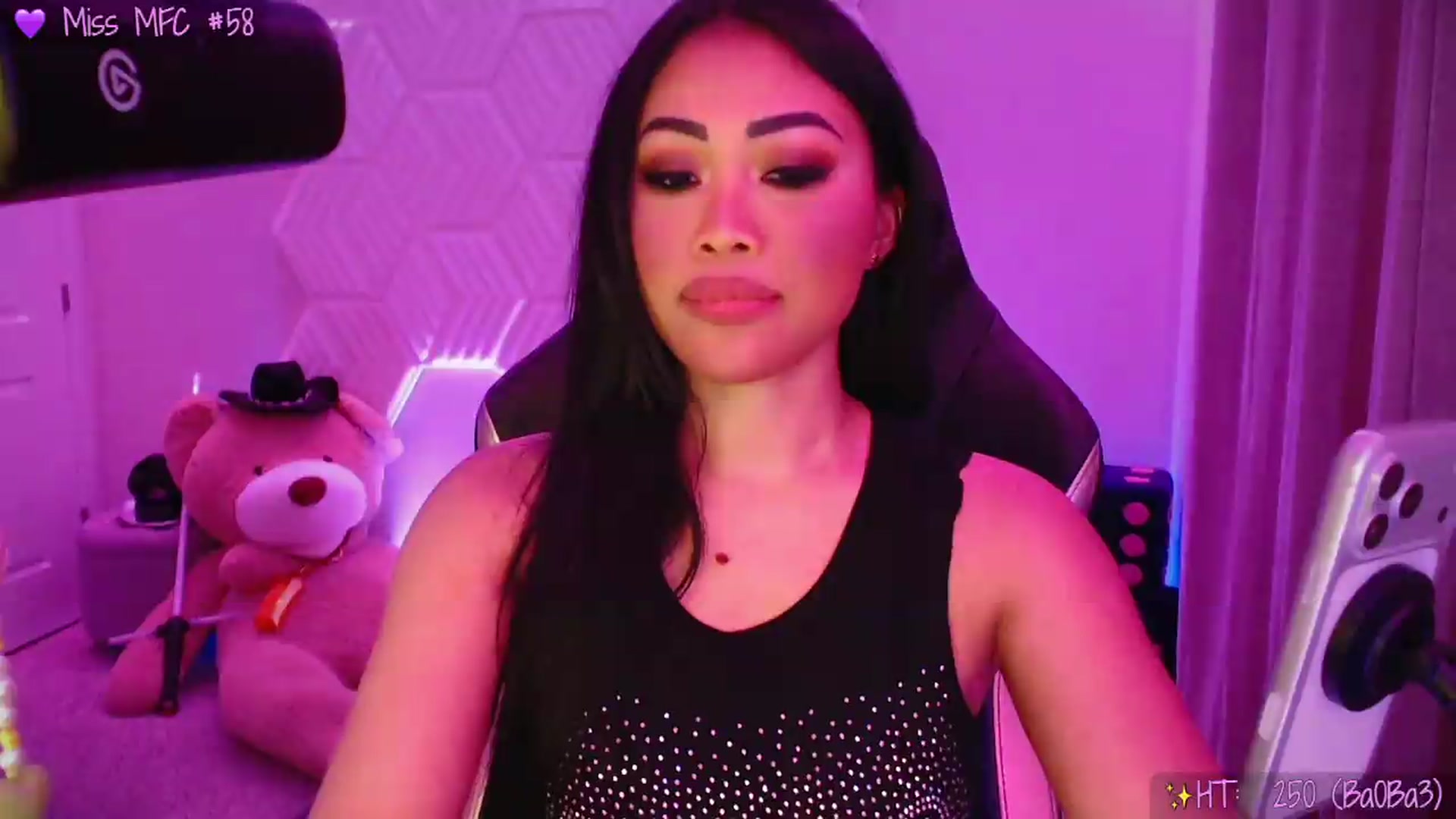 Gallery image thumbnail from SinCityVEE's myfreecams stream on, 07/08/2026, 09:23 image 6 of 20