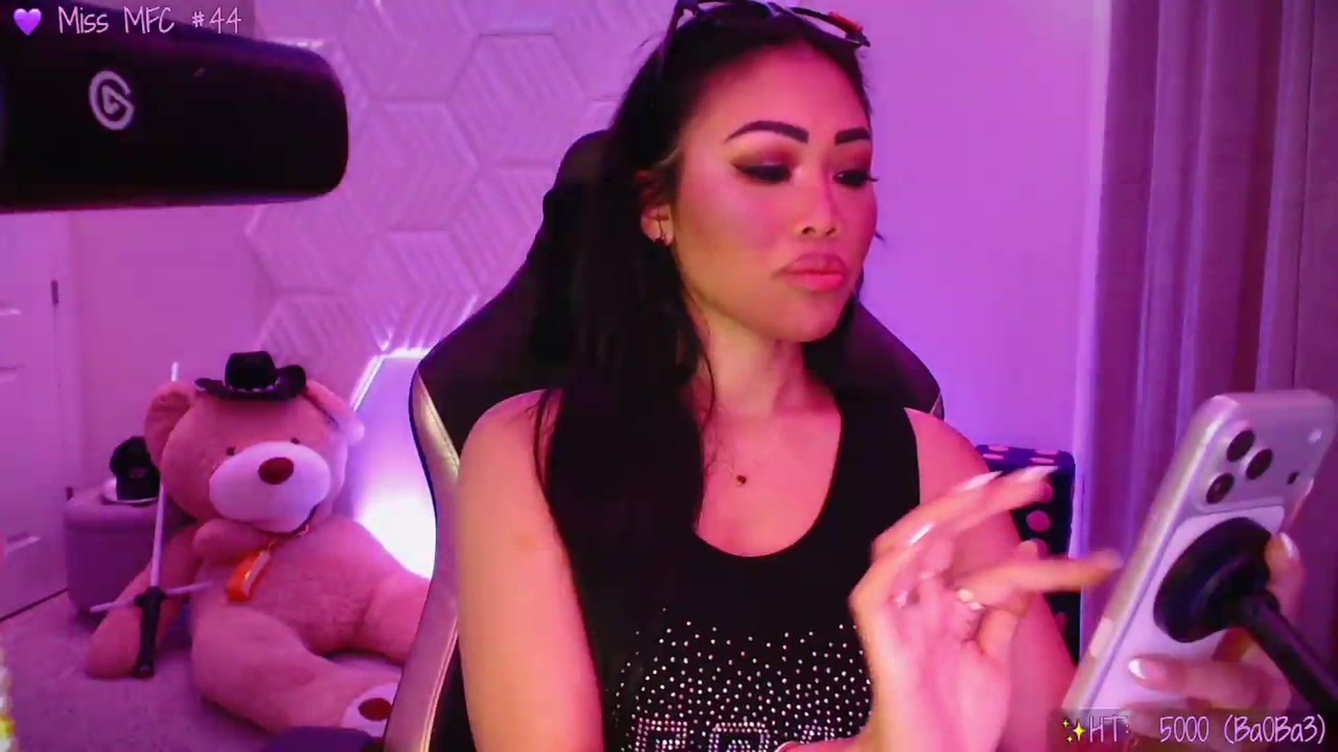 Gallery image thumbnail from SinCityVEE's myfreecams stream on, 07/08/2026, 10:08 image 6 of 20