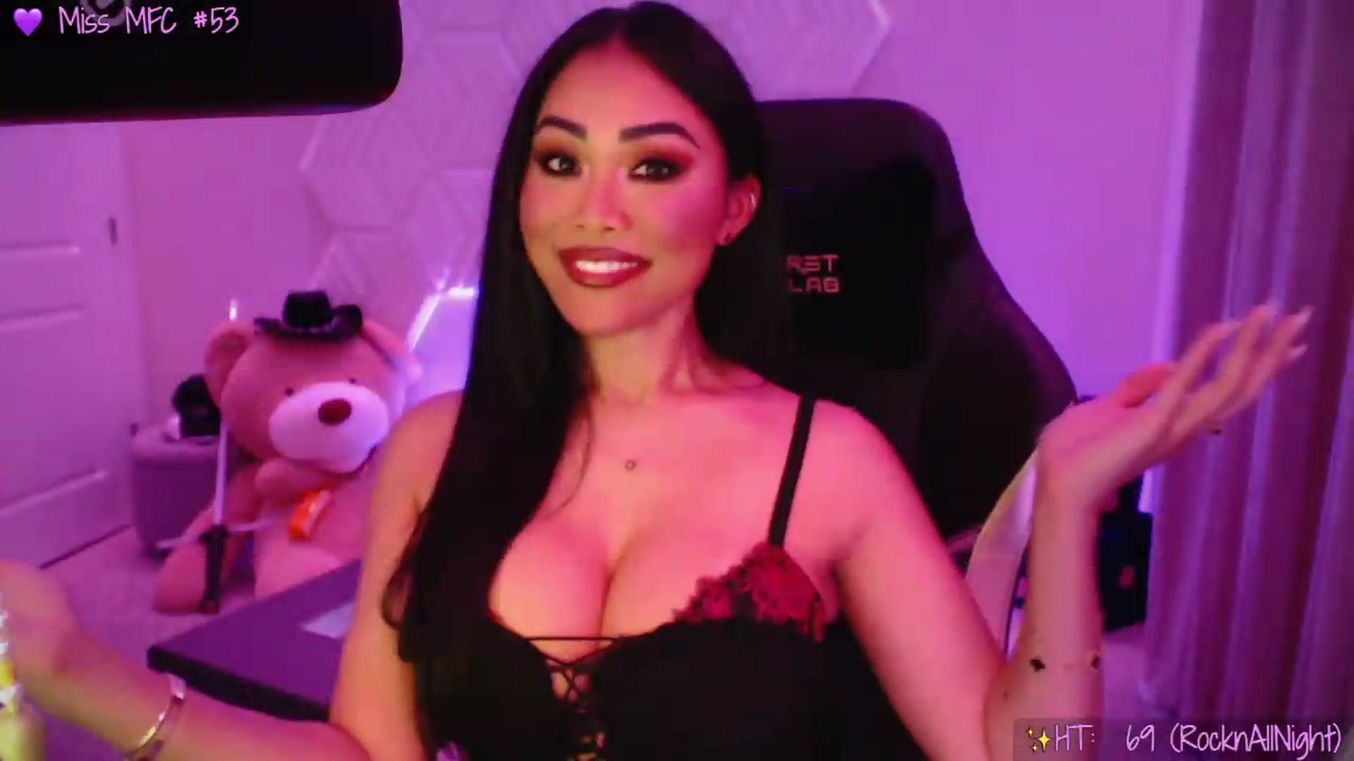 Gallery image thumbnail from SinCityVEE's myfreecams stream on, 07/09/2026, 09:00 image 5 of 20