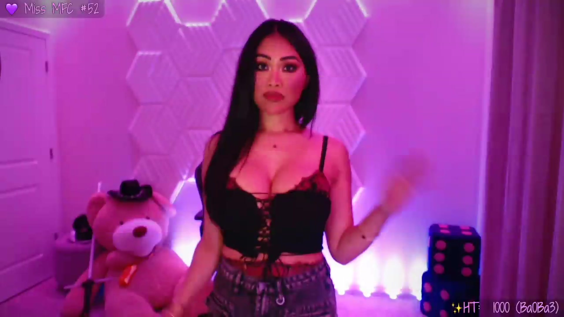 Gallery image thumbnail from SinCityVEE's myfreecams stream on, 07/09/2026, 09:00 image 7 of 20