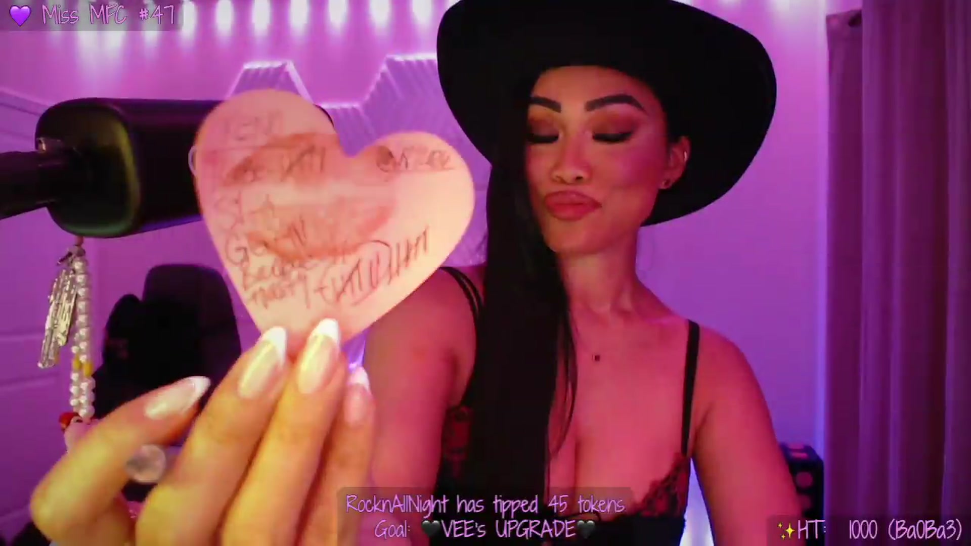 Gallery image thumbnail from SinCityVEE's myfreecams stream on, 07/09/2026, 09:00 image 18 of 20
