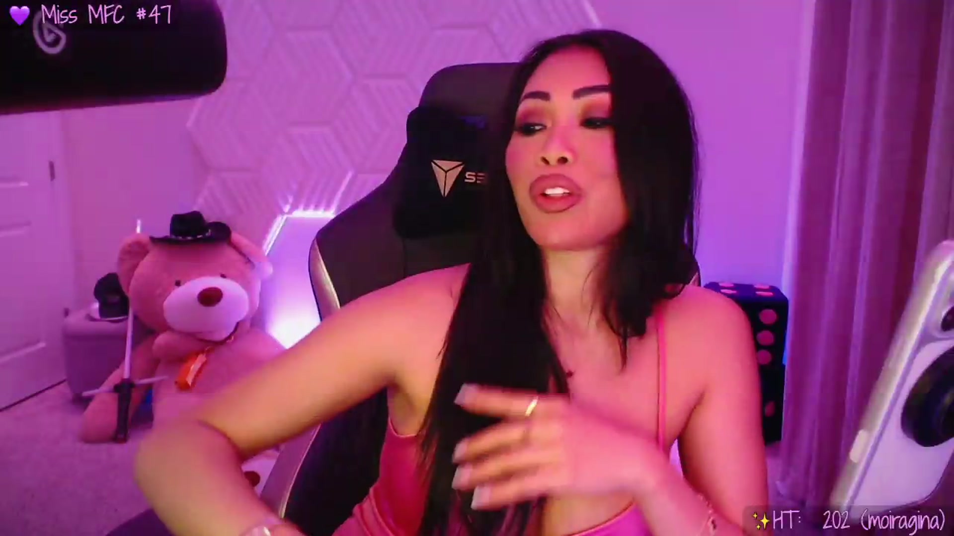 Gallery image thumbnail from SinCityVEE's myfreecams stream on, 07/10/2026, 08:54 image 11 of 20