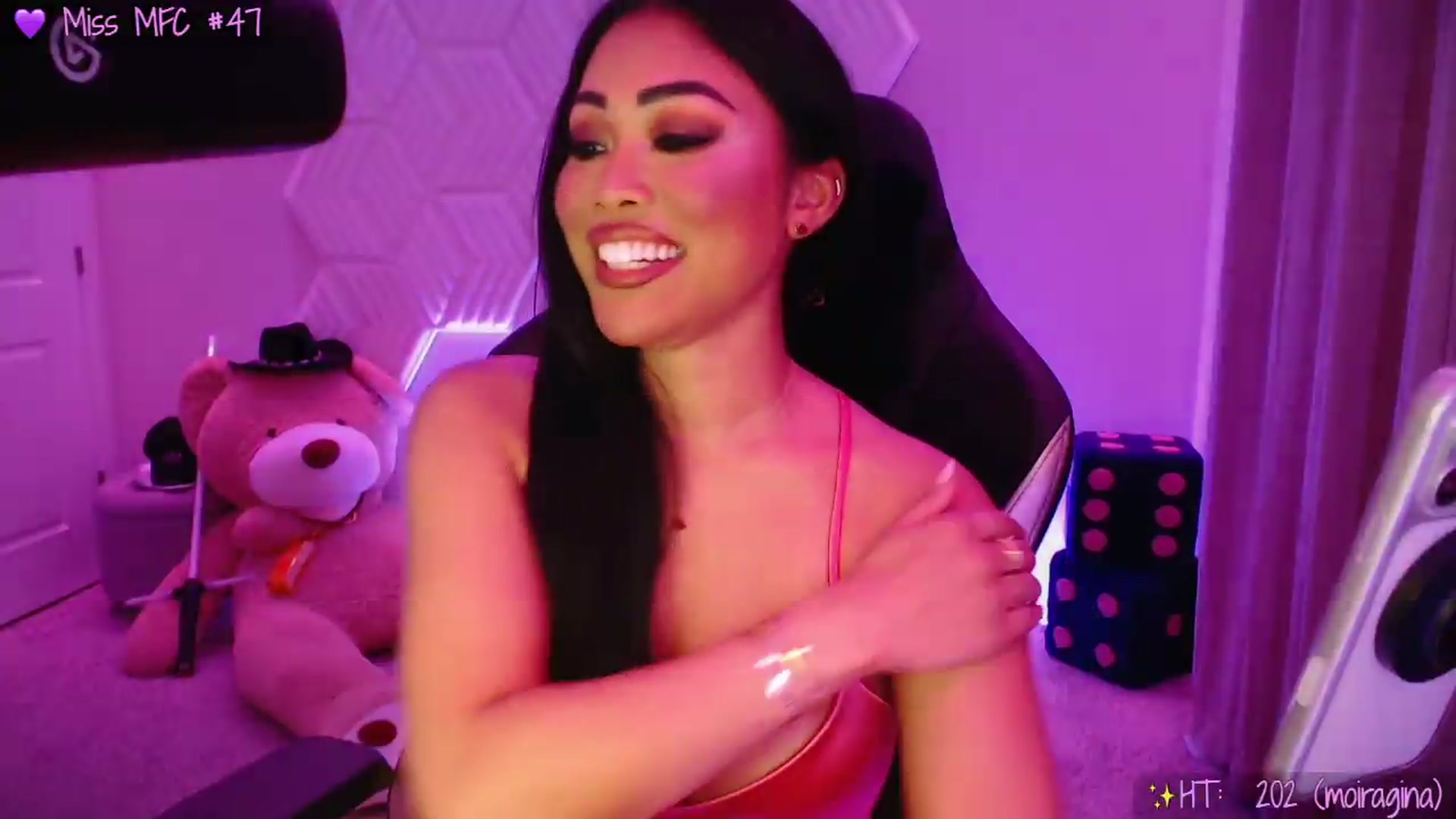 Gallery image thumbnail from SinCityVEE's myfreecams stream on, 07/10/2026, 08:54 image 10 of 20
