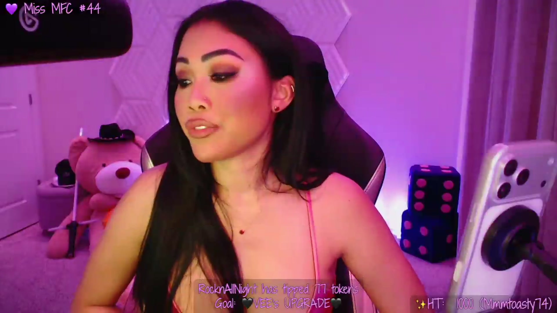 Gallery image thumbnail from SinCityVEE's myfreecams stream on, 07/10/2026, 08:54 image 12 of 20