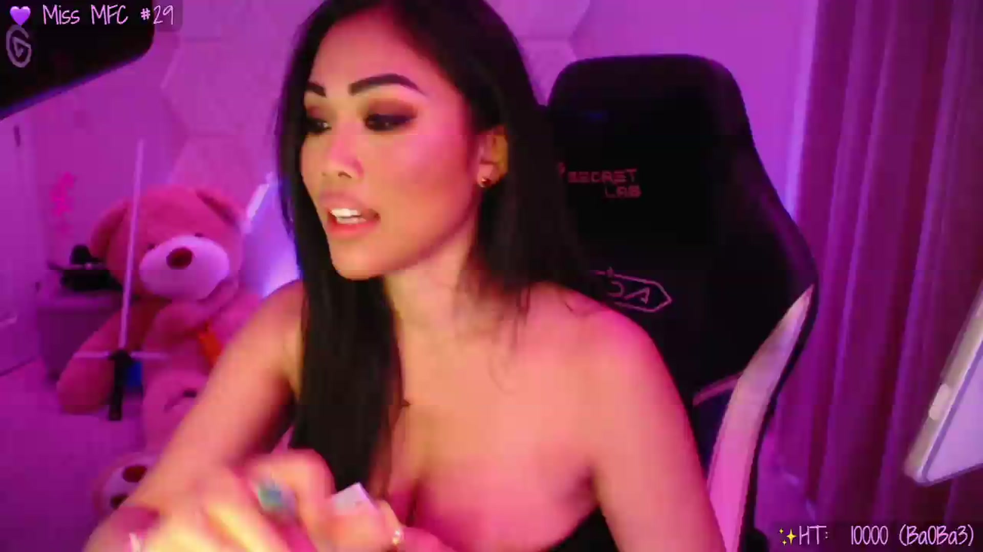 Gallery image thumbnail from SinCityVEE's myfreecams stream on, 07/15/2026, 08:39 image 15 of 20