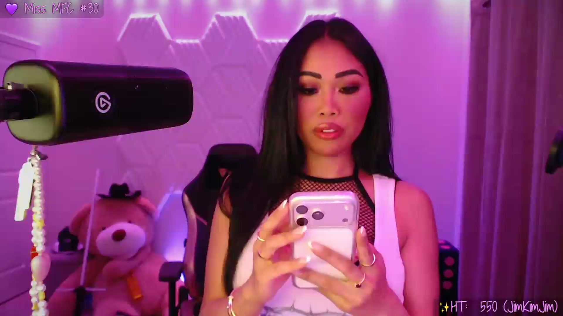 Gallery image thumbnail from SinCityVEE's myfreecams stream on, 07/17/2026, 10:12 image 6 of 20