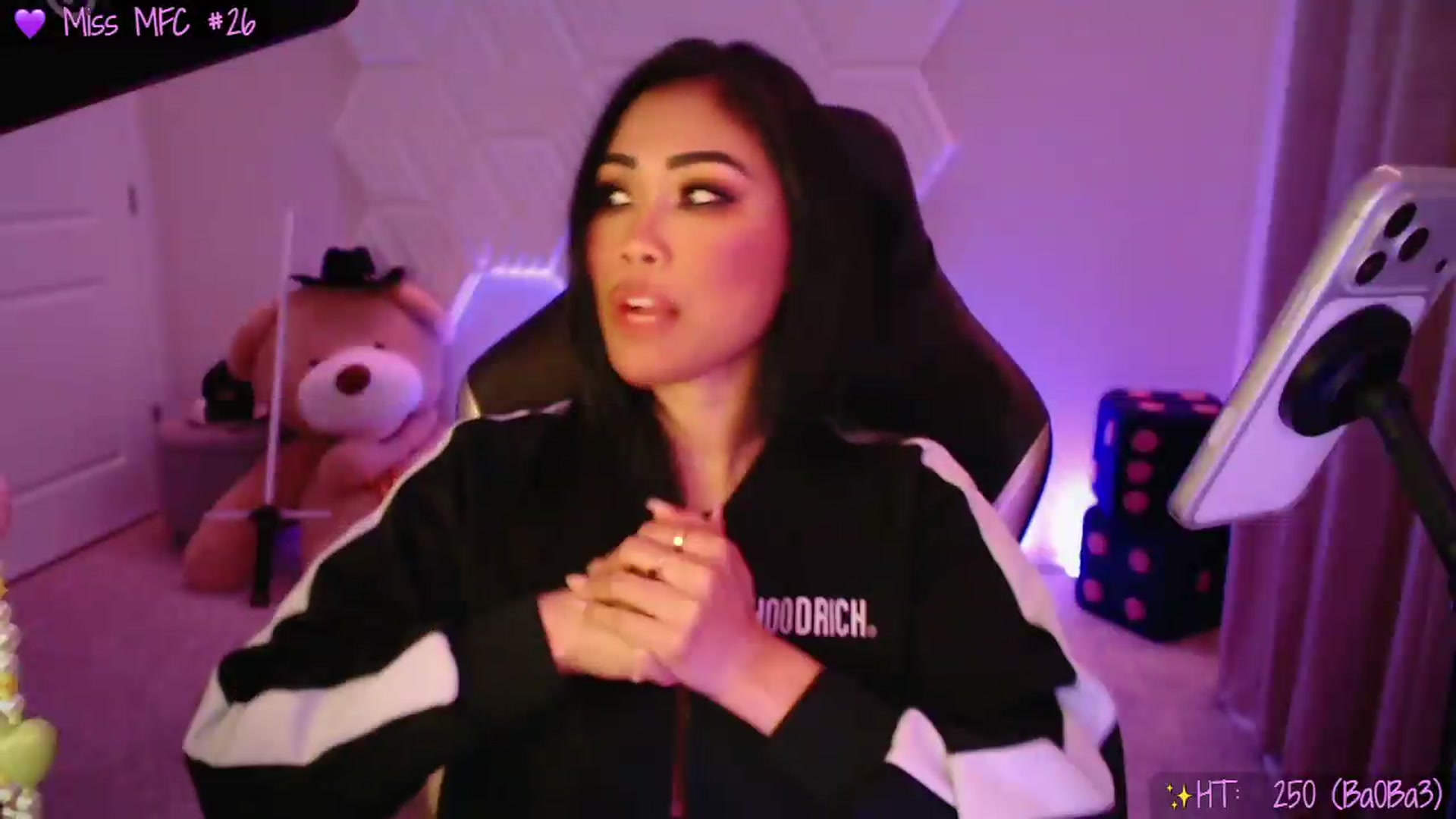 Gallery image thumbnail from SinCityVEE's myfreecams stream on, 07/18/2026, 11:37 image 7 of 20