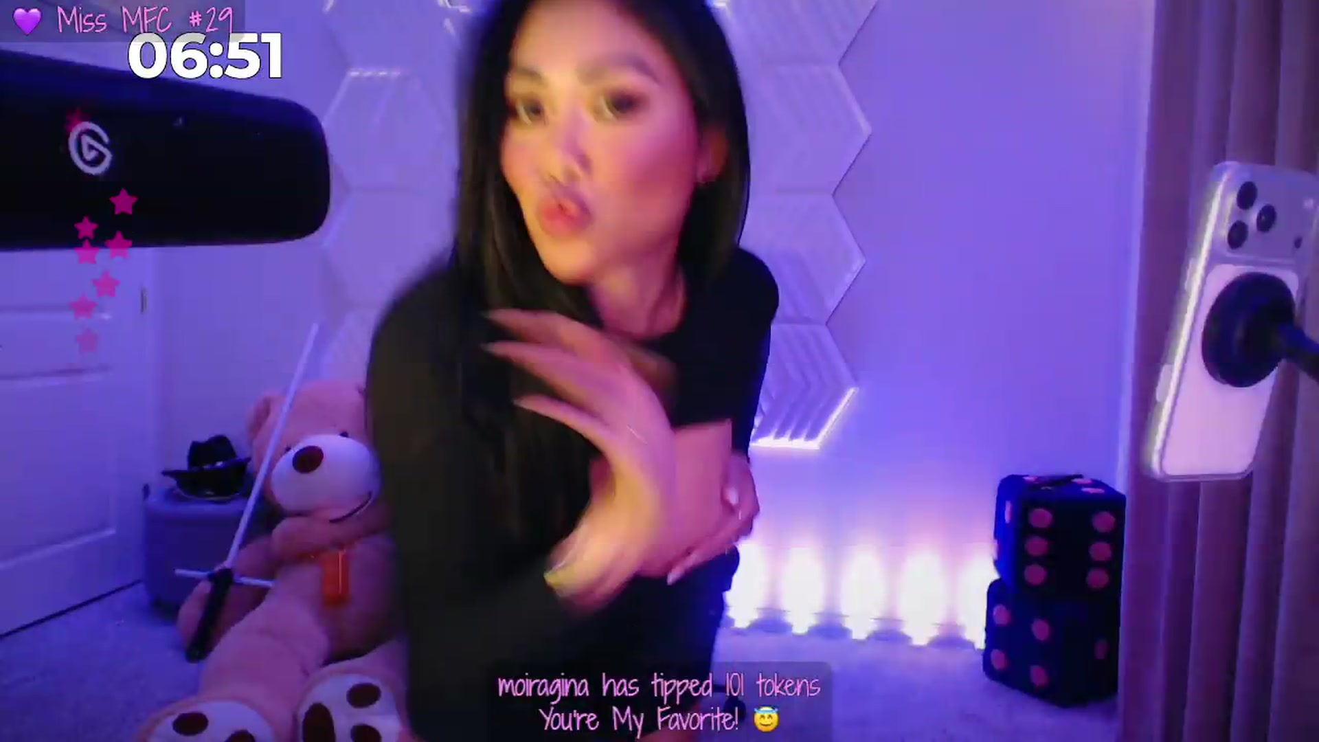 Gallery image thumbnail from SinCityVEE's myfreecams stream on, 07/22/2026, 09:23 image 12 of 20