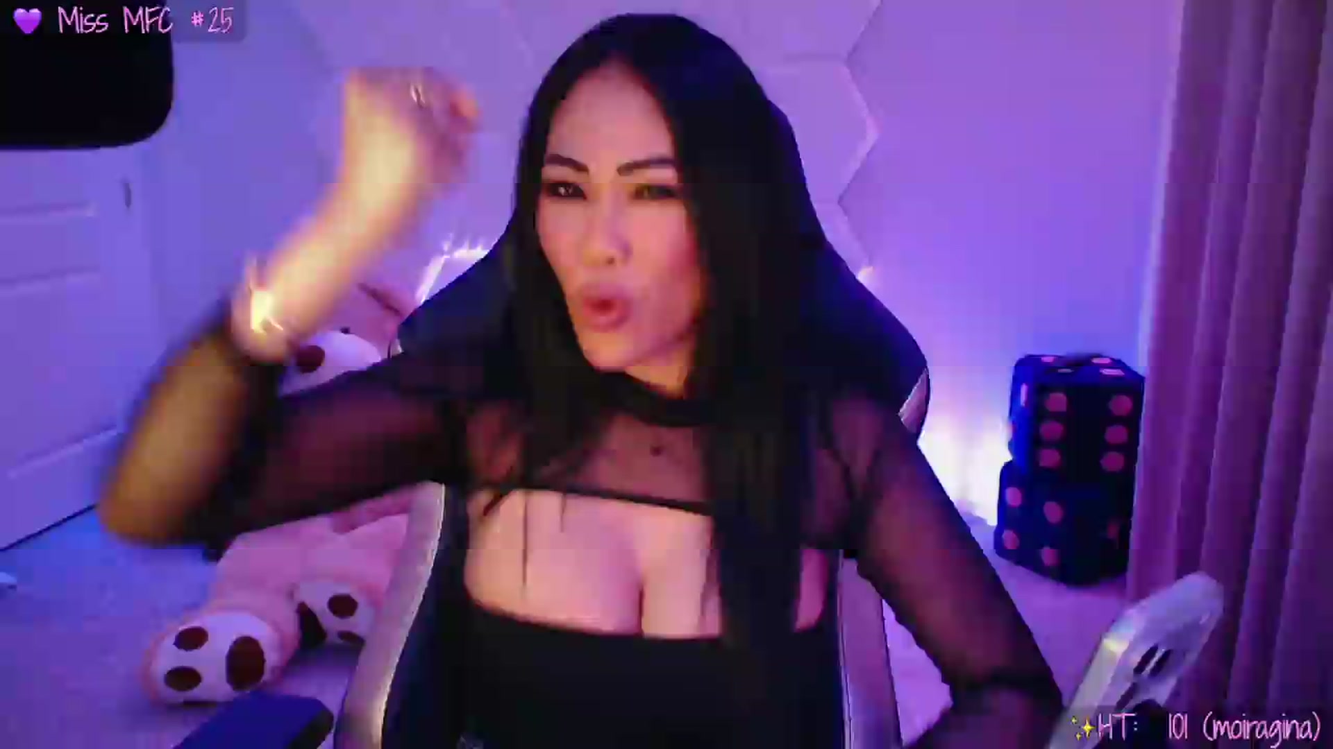 Gallery image thumbnail from SinCityVEE's myfreecams stream on, 07/23/2026, 10:12 image 2 of 20
