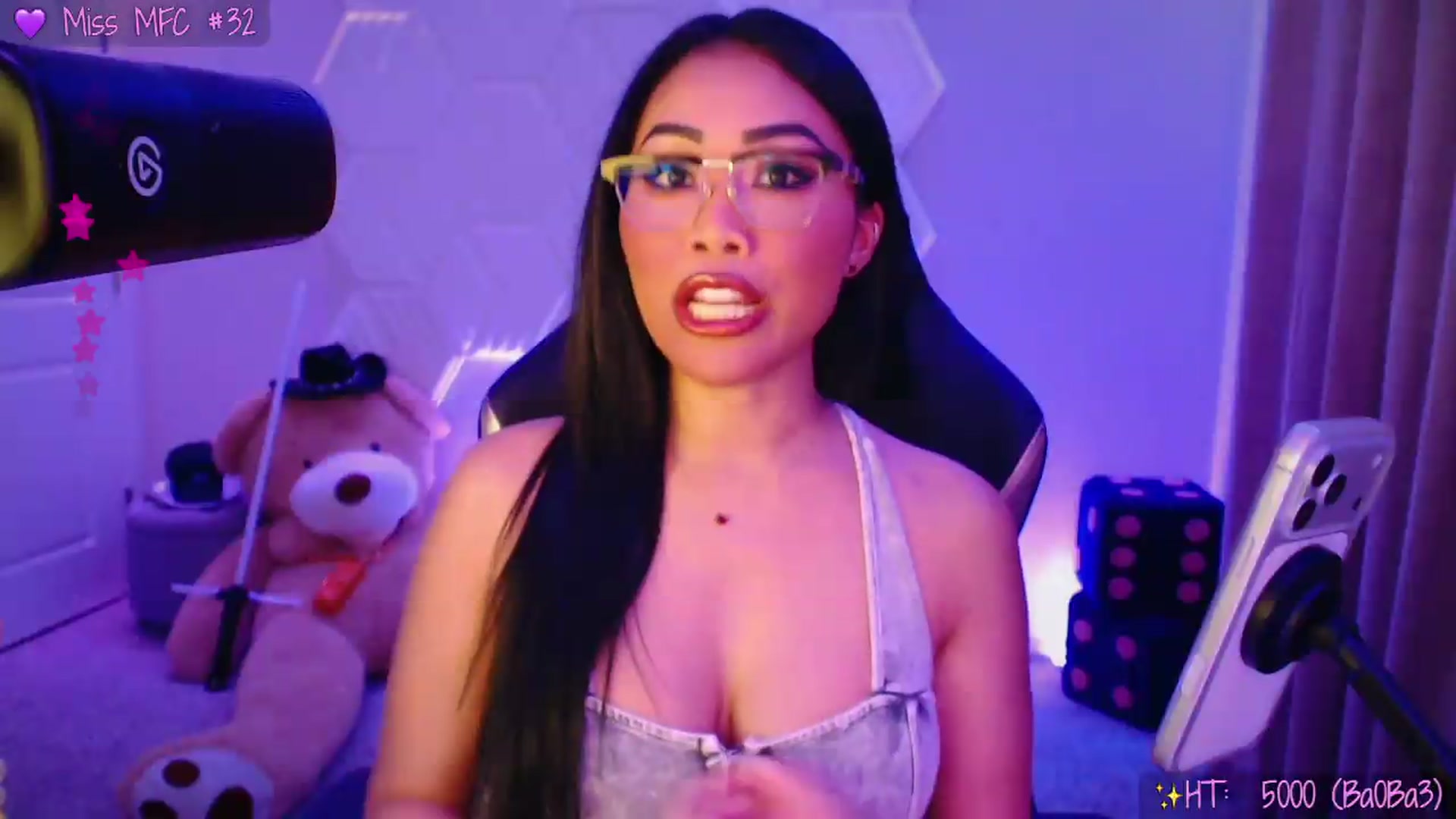 Gallery image thumbnail from SinCityVEE's myfreecams stream on, 07/29/2026, 08:50 image 6 of 20