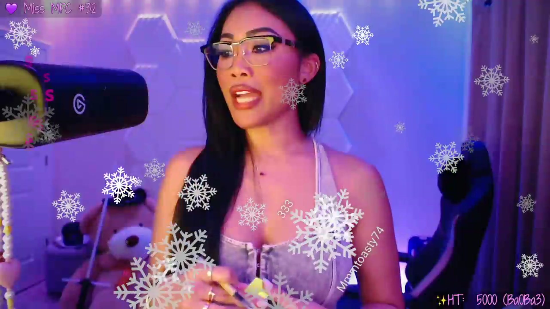Gallery image thumbnail from SinCityVEE's myfreecams stream on, 07/29/2026, 08:50 image 10 of 20