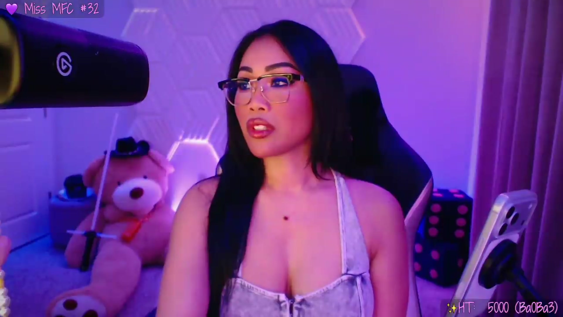 Gallery image thumbnail from SinCityVEE's myfreecams stream on, 07/29/2026, 08:50 image 8 of 20