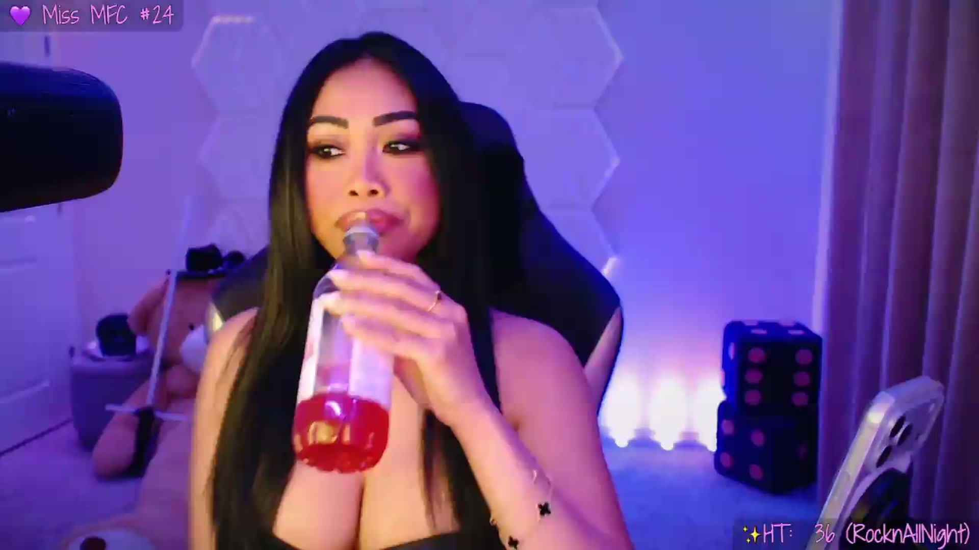 Gallery image thumbnail from SinCityVEE's myfreecams stream on, 07/31/2026, 09:42 image 1 of 20