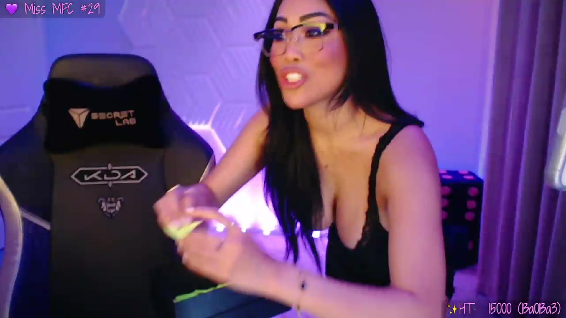 Gallery image thumbnail from SinCityVEE's myfreecams stream on, 08/01/2026, 09:30 image 11 of 20