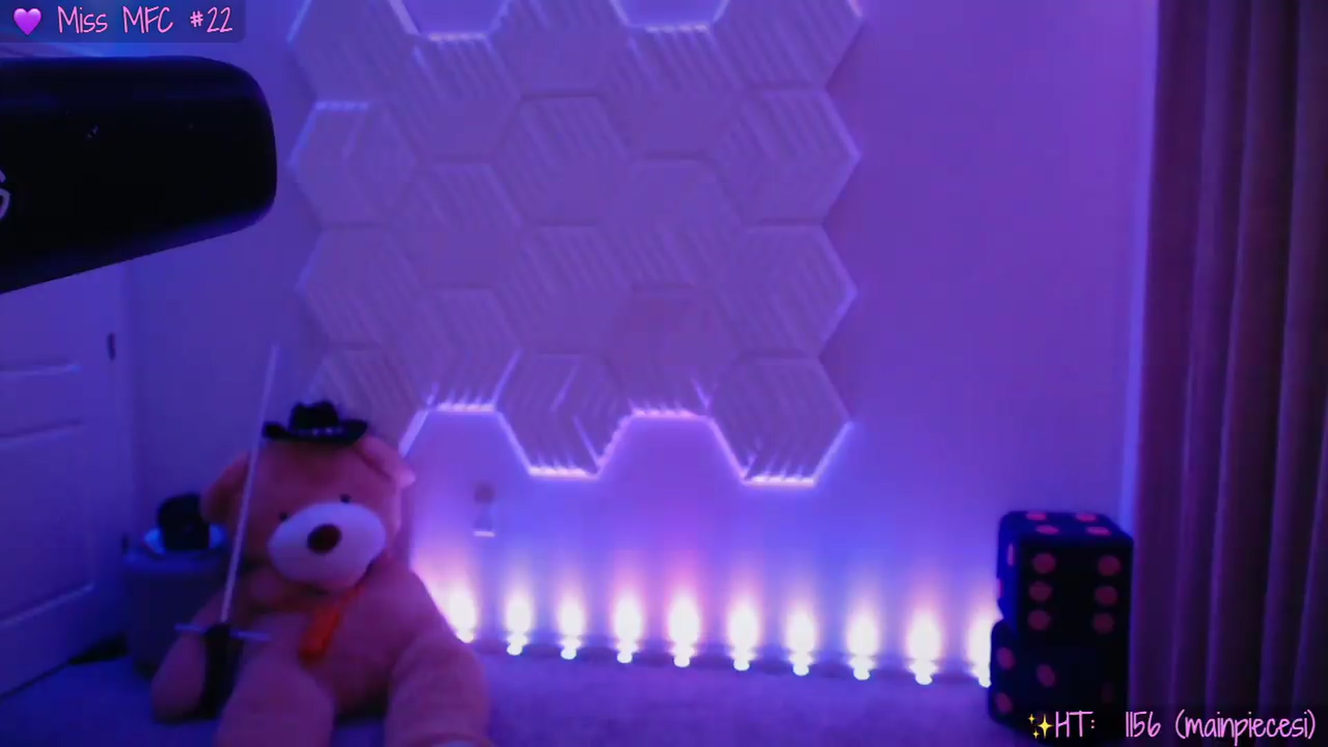 Gallery image thumbnail from SinCityVEE's myfreecams stream on, 08/01/2026, 09:30 image 6 of 20