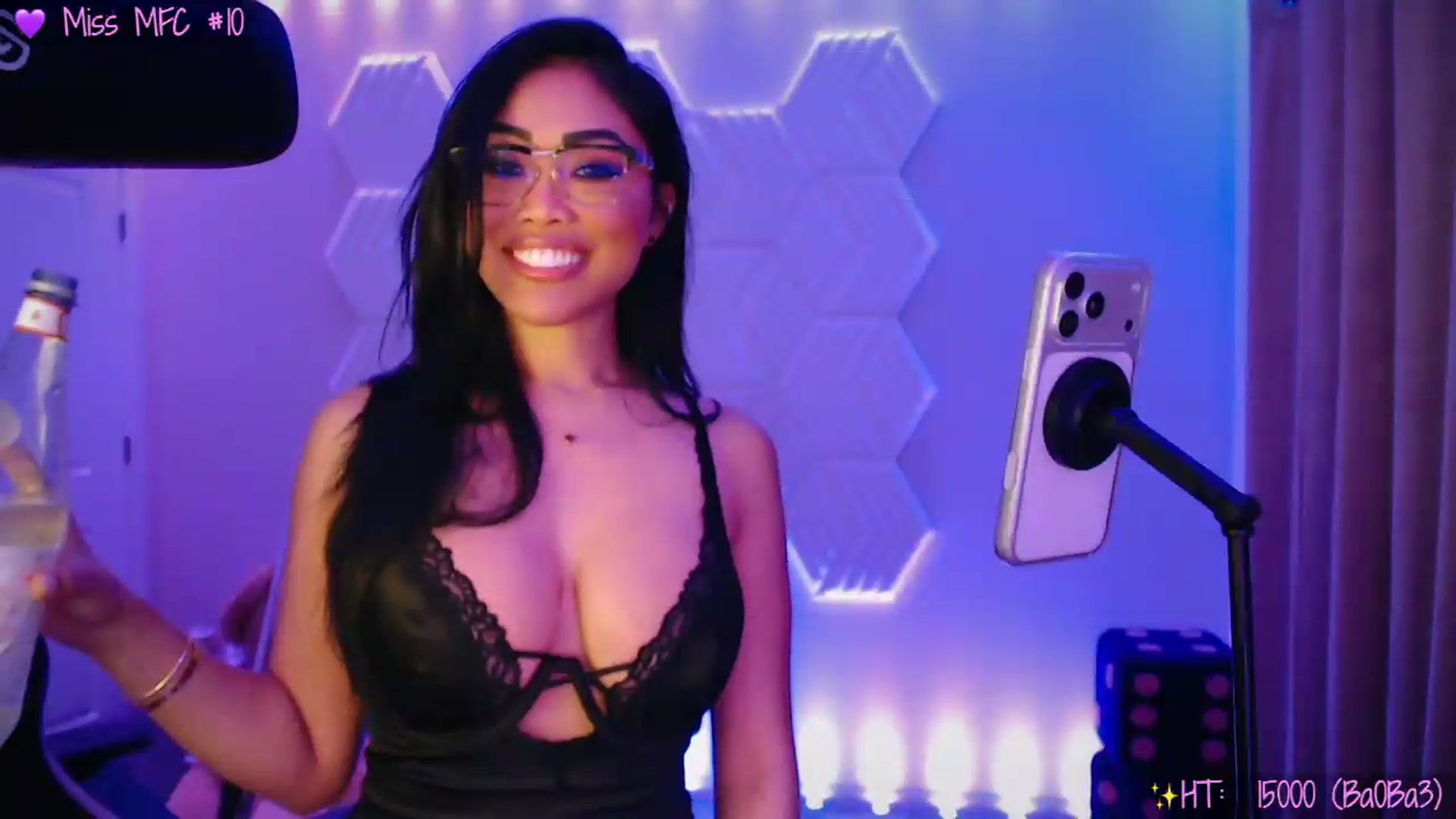 Gallery image thumbnail from SinCityVEE's myfreecams stream on, 08/01/2026, 10:28 image 17 of 20