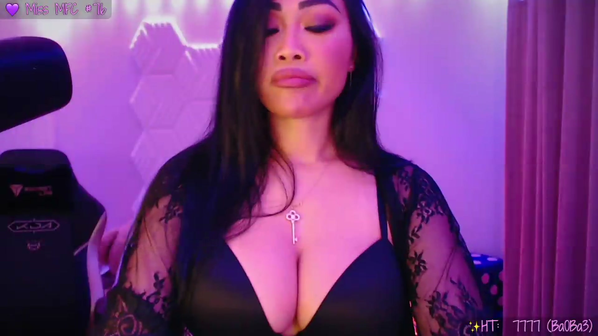 Gallery image thumbnail from SinCityVEE's myfreecams stream on, 08/12/2026, 08:17 image 9 of 20