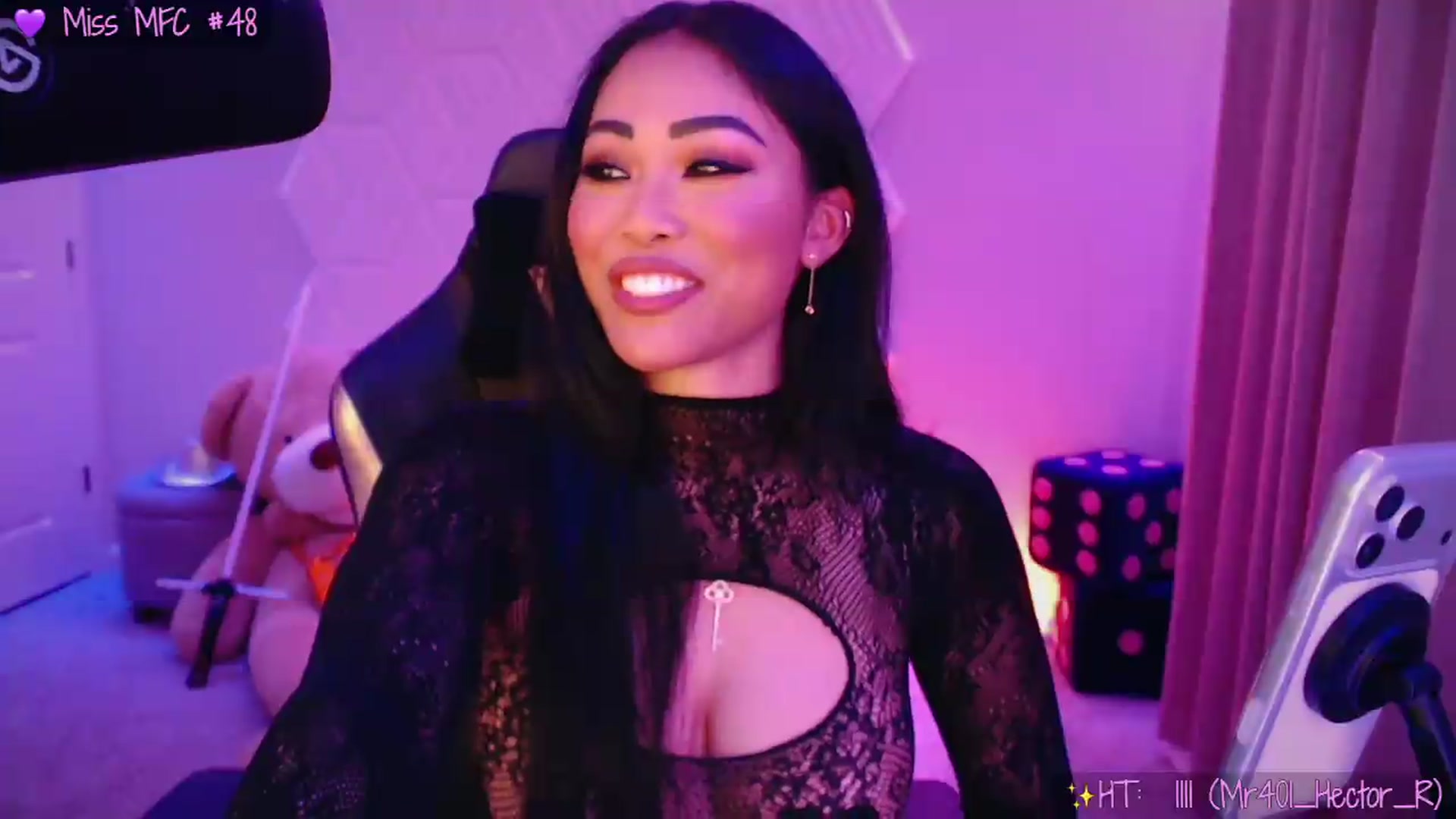 Gallery image thumbnail from SinCityVEE's myfreecams stream on, 08/14/2026, 08:32 image 7 of 20